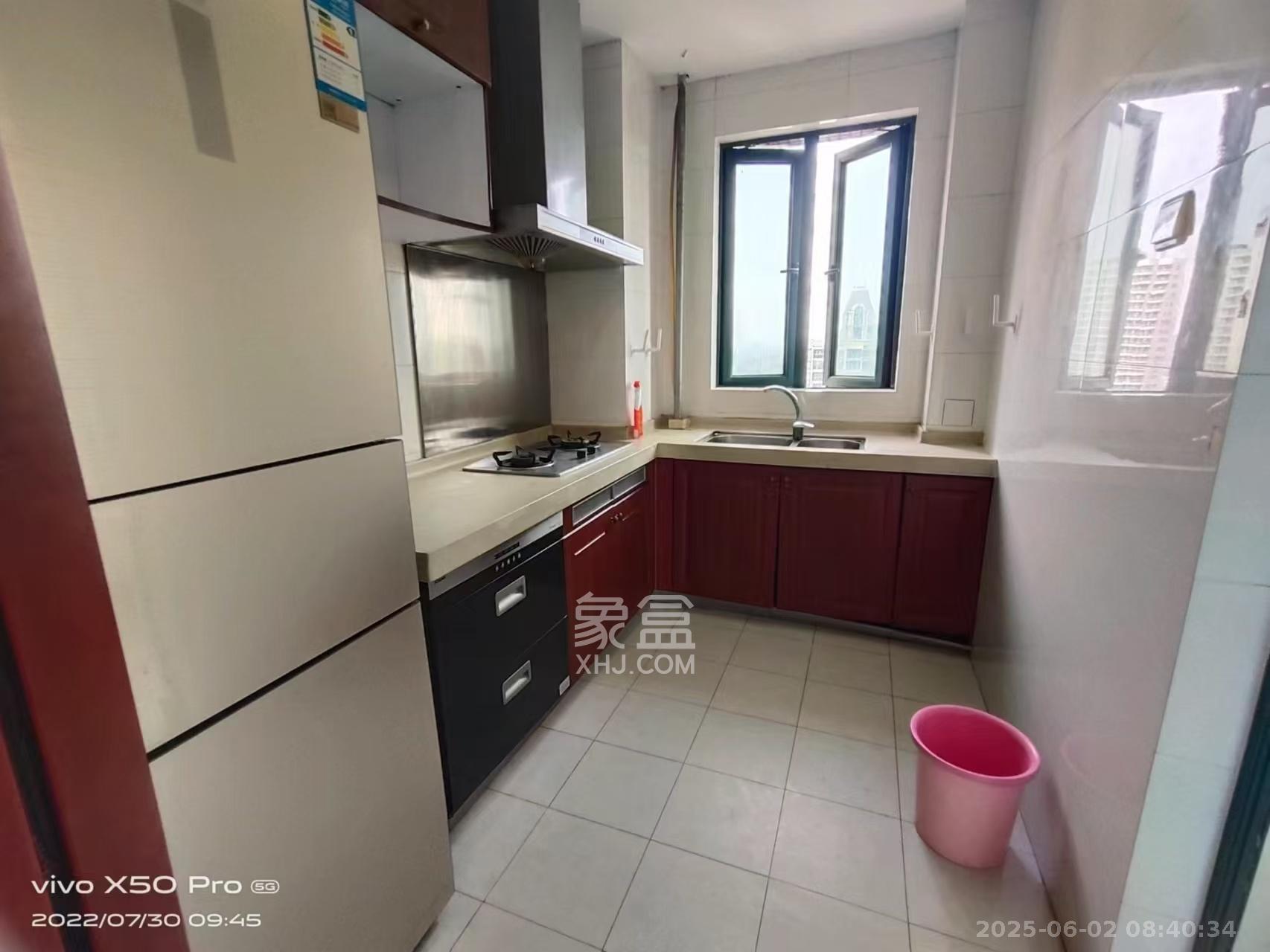 恒大华府  4室2厅2卫    3600.0元/月 恒大华府  4室2厅2卫    3600.0元/月室内图