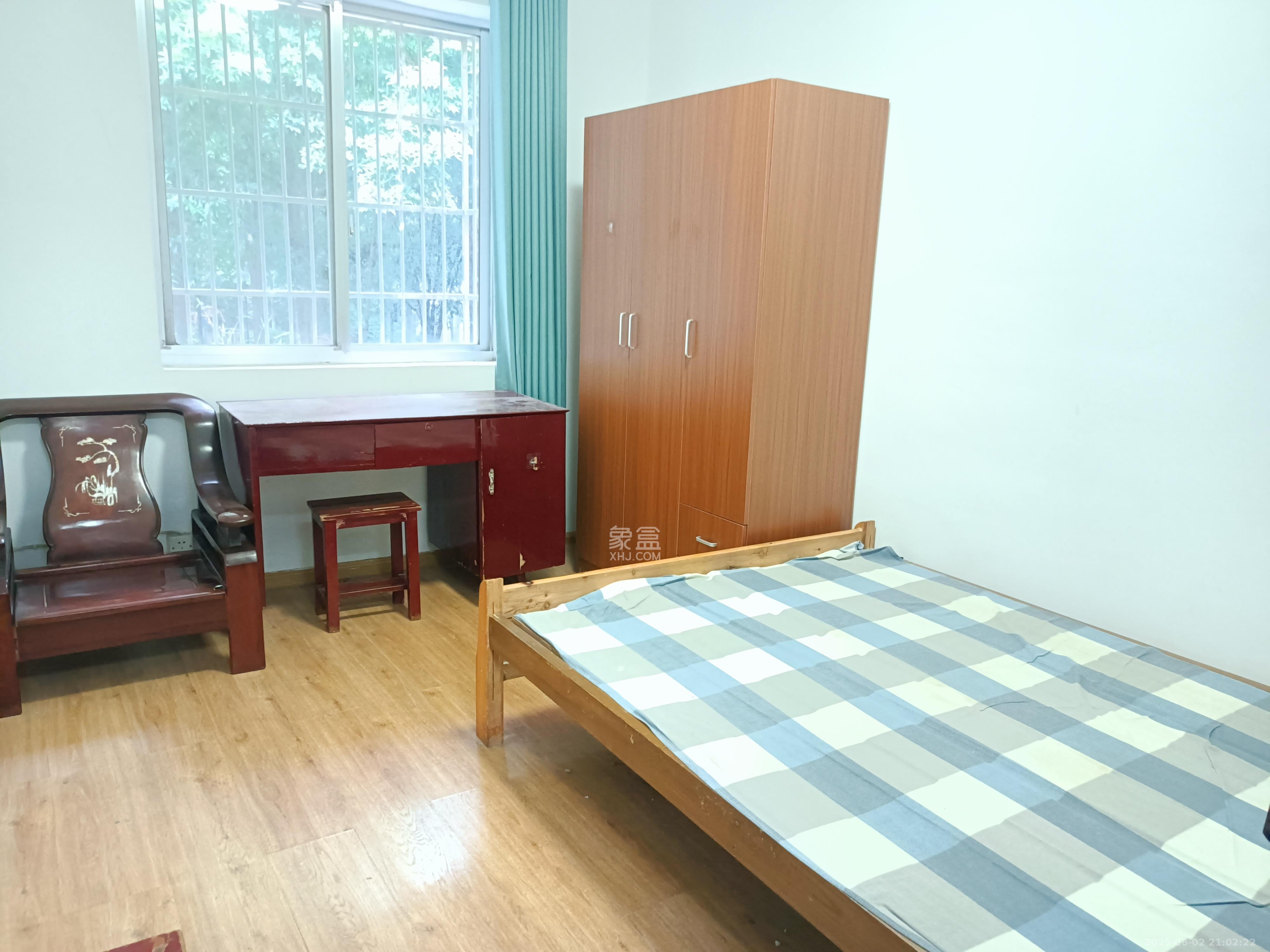 砂子塘社区  2室1厅1卫   1700.00元/月室内图
