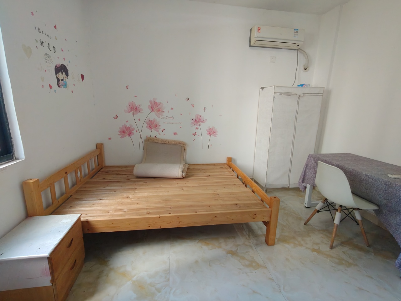 兰贵园  1室1厅1卫   800.00元/月室内图