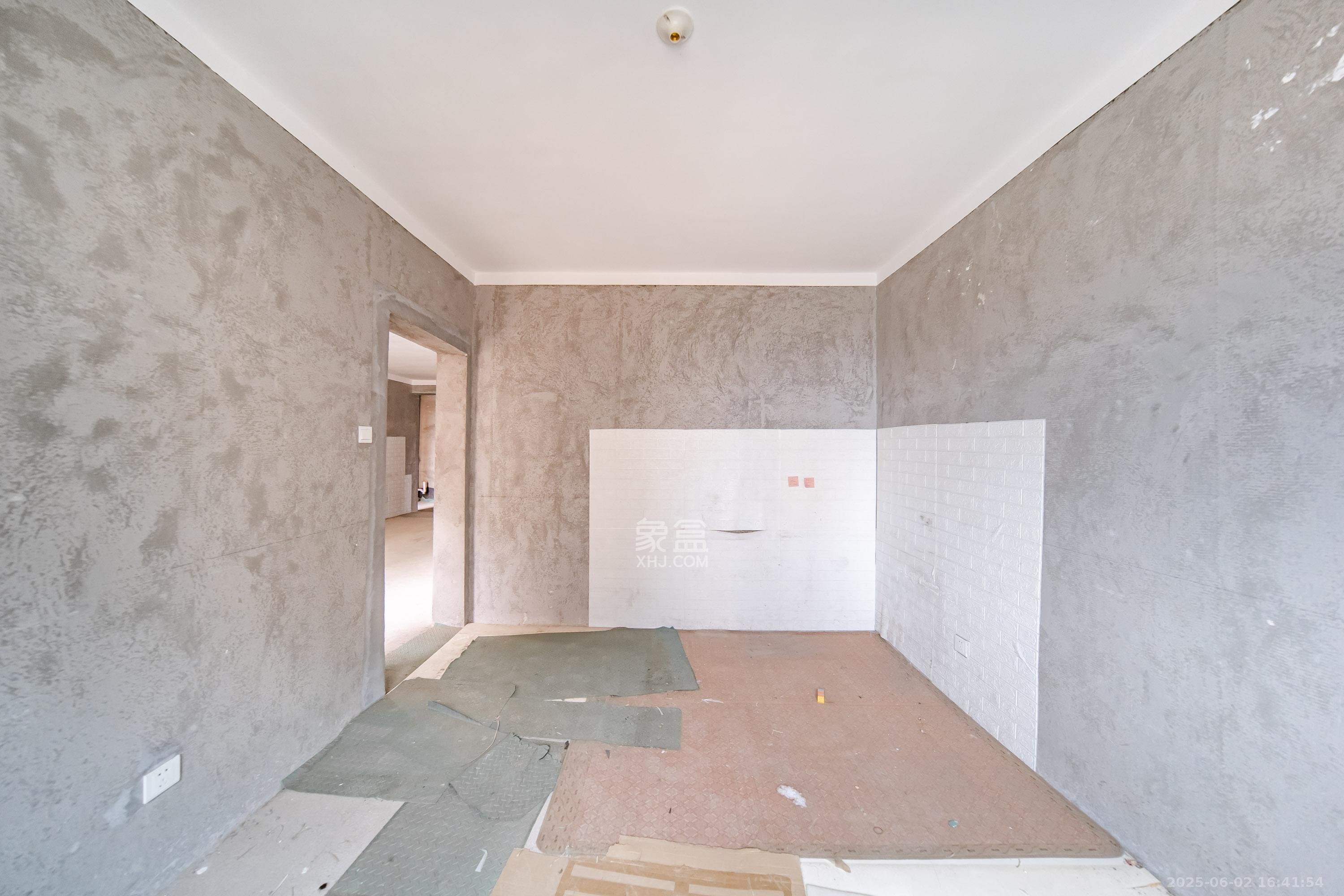 湘熙水郡(观澜海赋家园) 3室1厅1卫 100.0万 湘熙水郡(观澜海赋家园) 3室1厅1卫 100.0万卧室