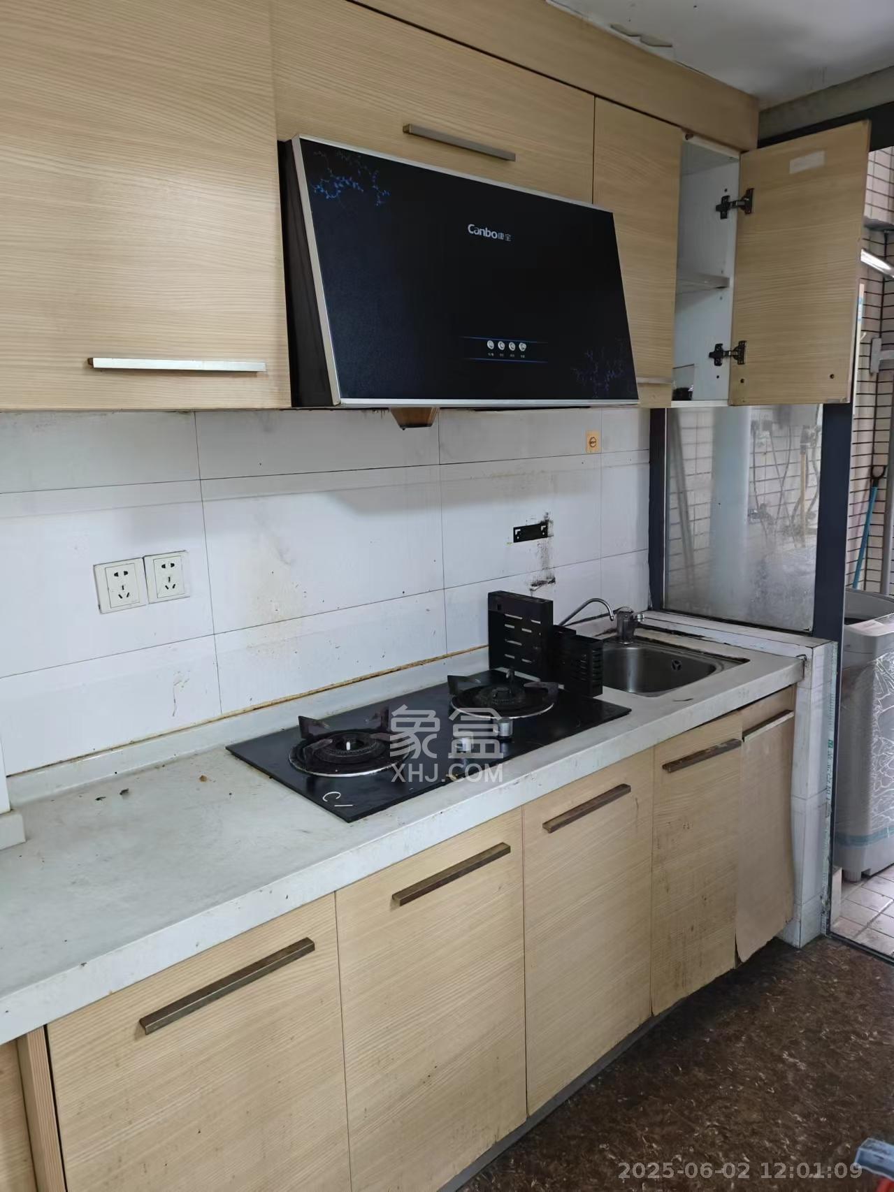 中信文化广场(中信新城二期) 1室1厅1卫 1350.0元/月 中信文化广场(中信新城二期) 1室1厅1卫 1350.0元/月室内图