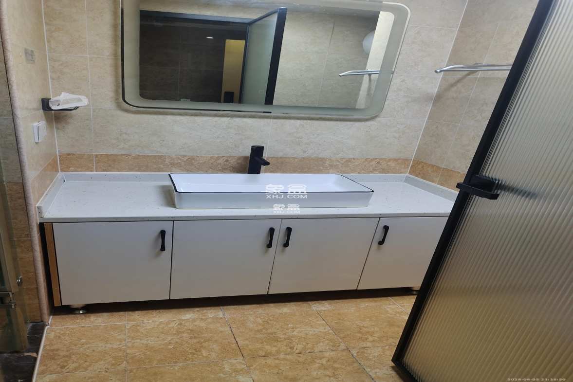 泊富公寓(泊富国际广场)  1室1厅1卫    2600.0元/月 泊富公寓(泊富国际广场)  1室1厅1卫    2600.0元/月室内图