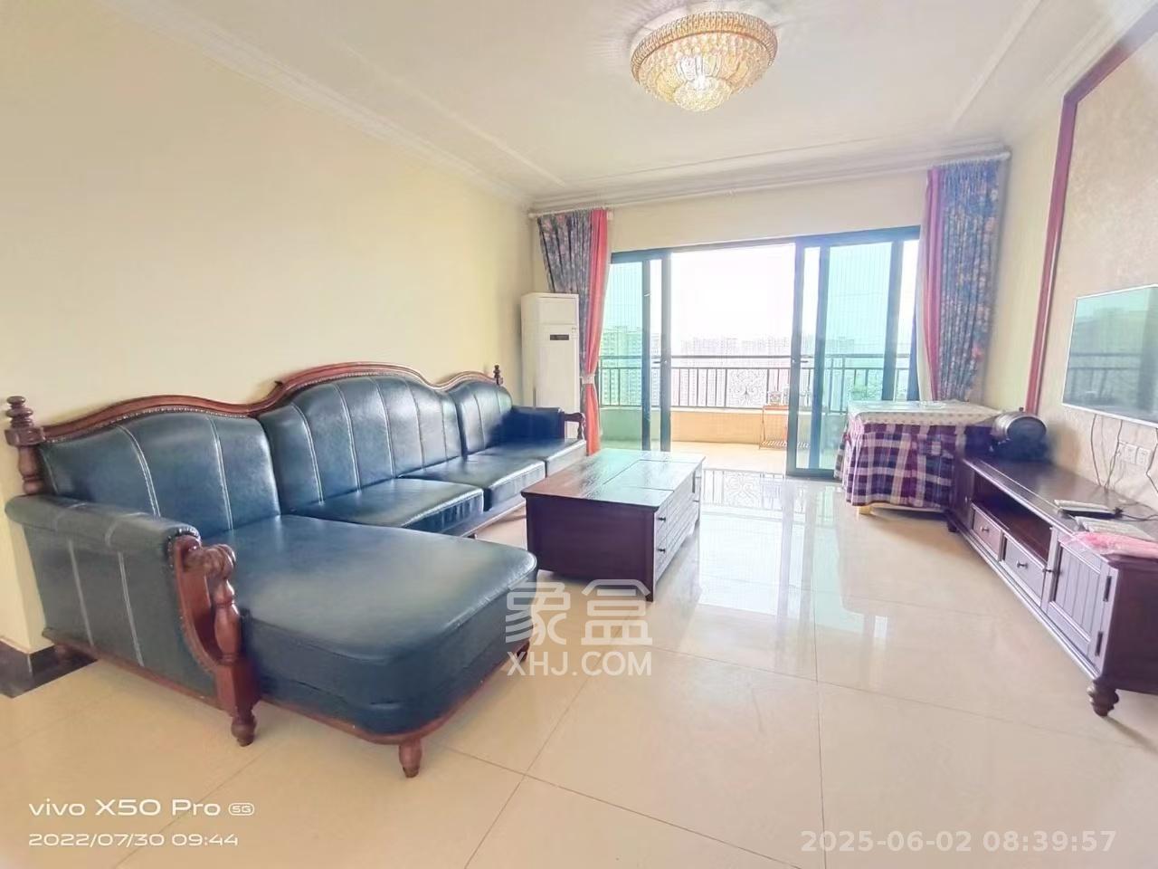 恒大华府  4室2厅2卫    3600.0元/月 恒大华府  4室2厅2卫    3600.0元/月户型图