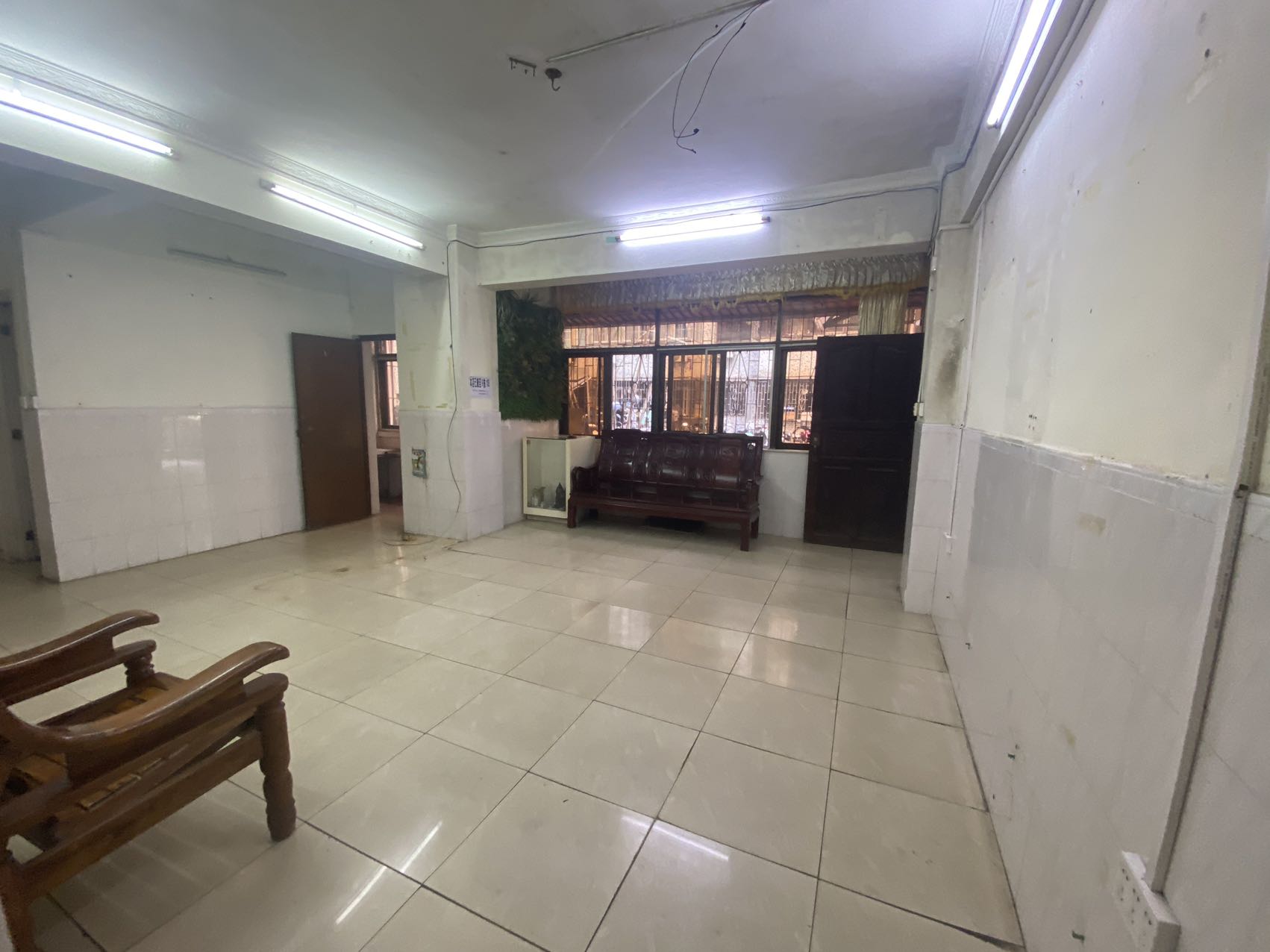 金鹿花园一期  1室0厅0卫    85.0万 金鹿花园一期  1室0厅0卫    85.0万客厅