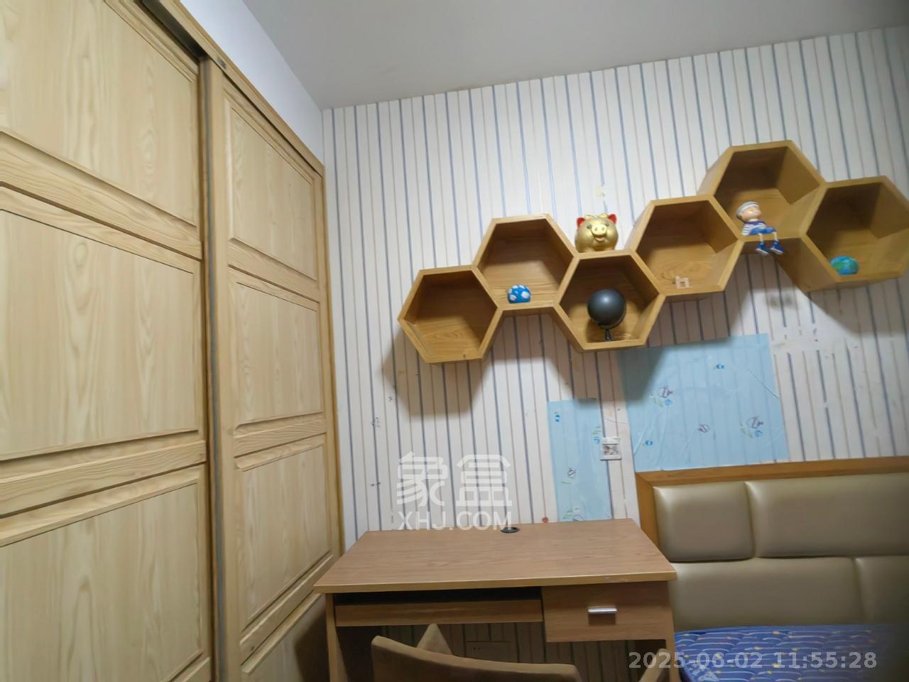 东玺门  2室1厅1卫   2600.00元/月室内图