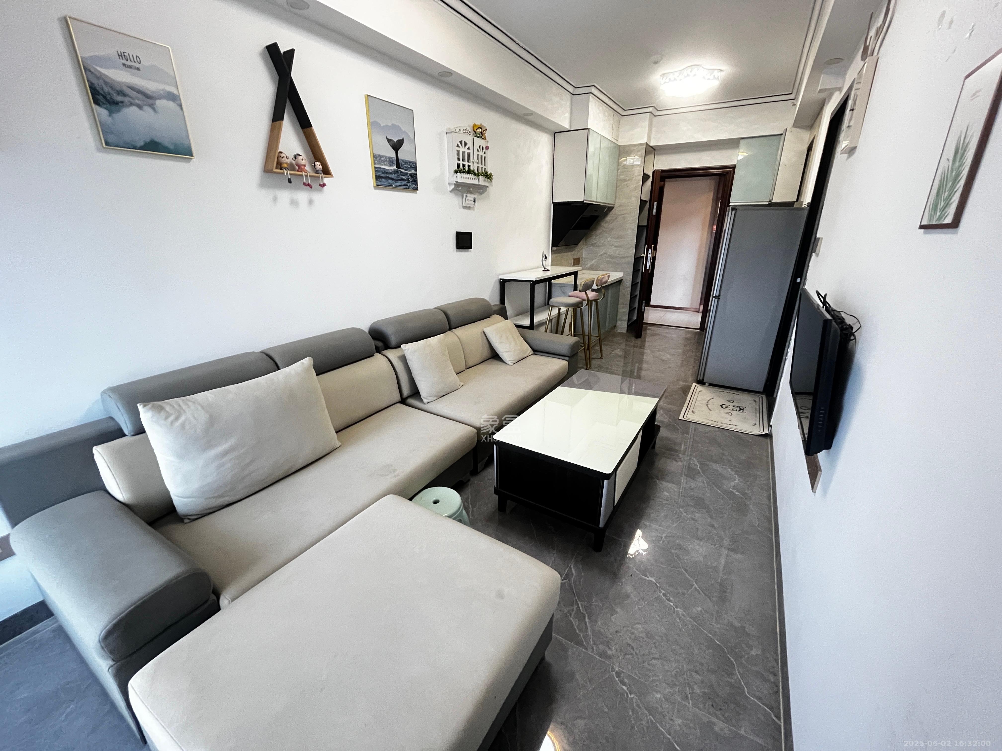 复地星光天地 2室1厅1卫 2000.0元/月 复地星光天地 2室1厅1卫 2000.0元/月室内图