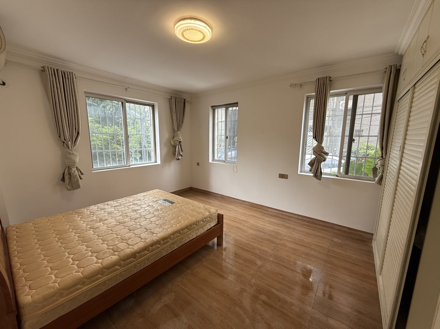 汇宇金城 2室2厅1卫 2200.0元/月 汇宇金城 2室2厅1卫 2200.0元/月室内图