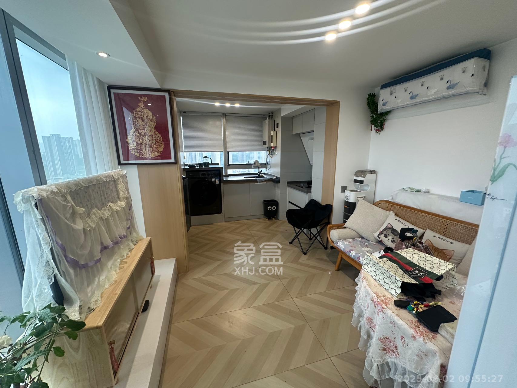 卓越伊景寓  2室1厅1卫   2200.00元/月室内图
