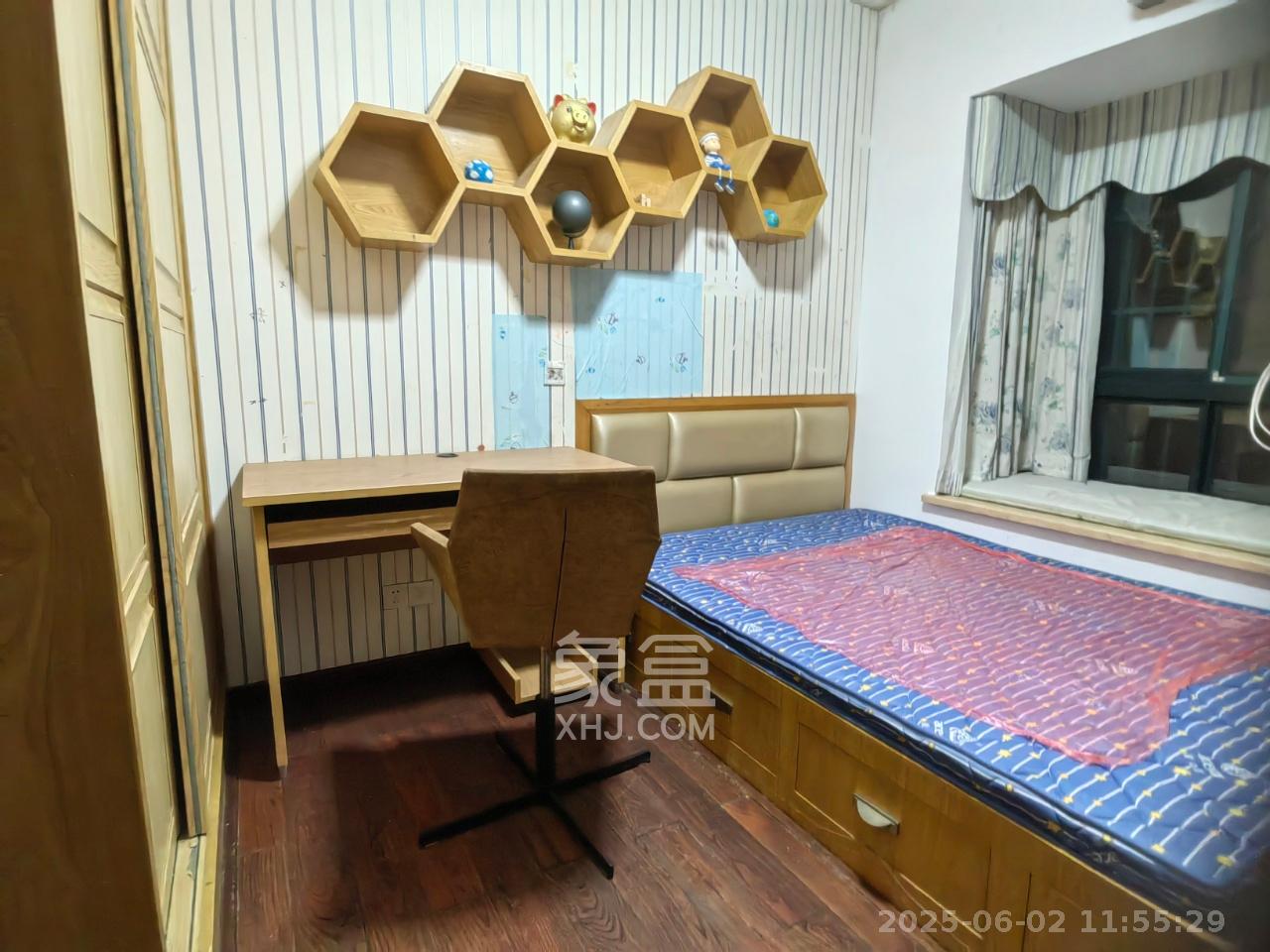 东玺门  2室1厅1卫   2600.00元/月室内图
