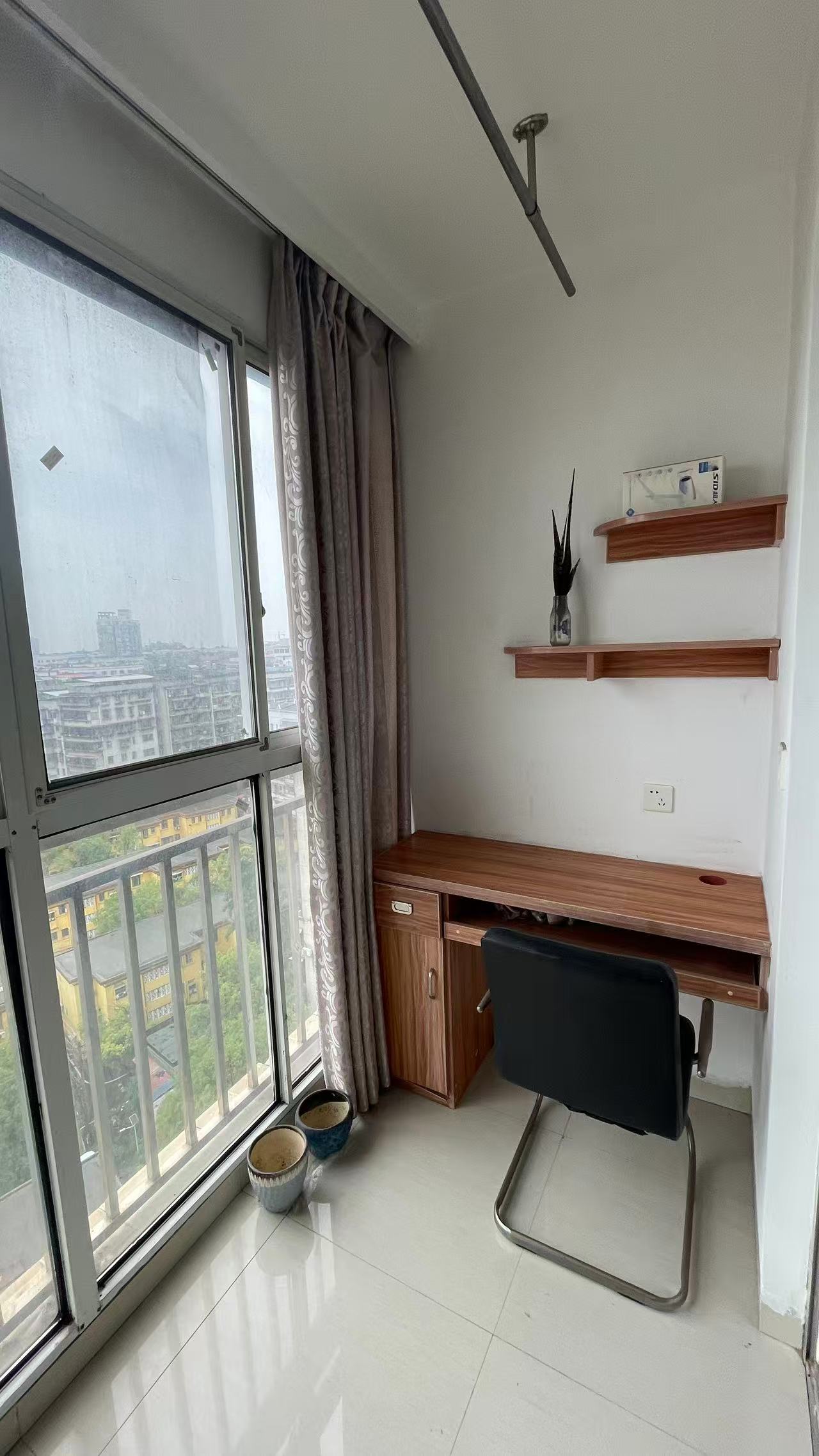 宇元万向城  1室1厅1卫   1300.00元/月户型图