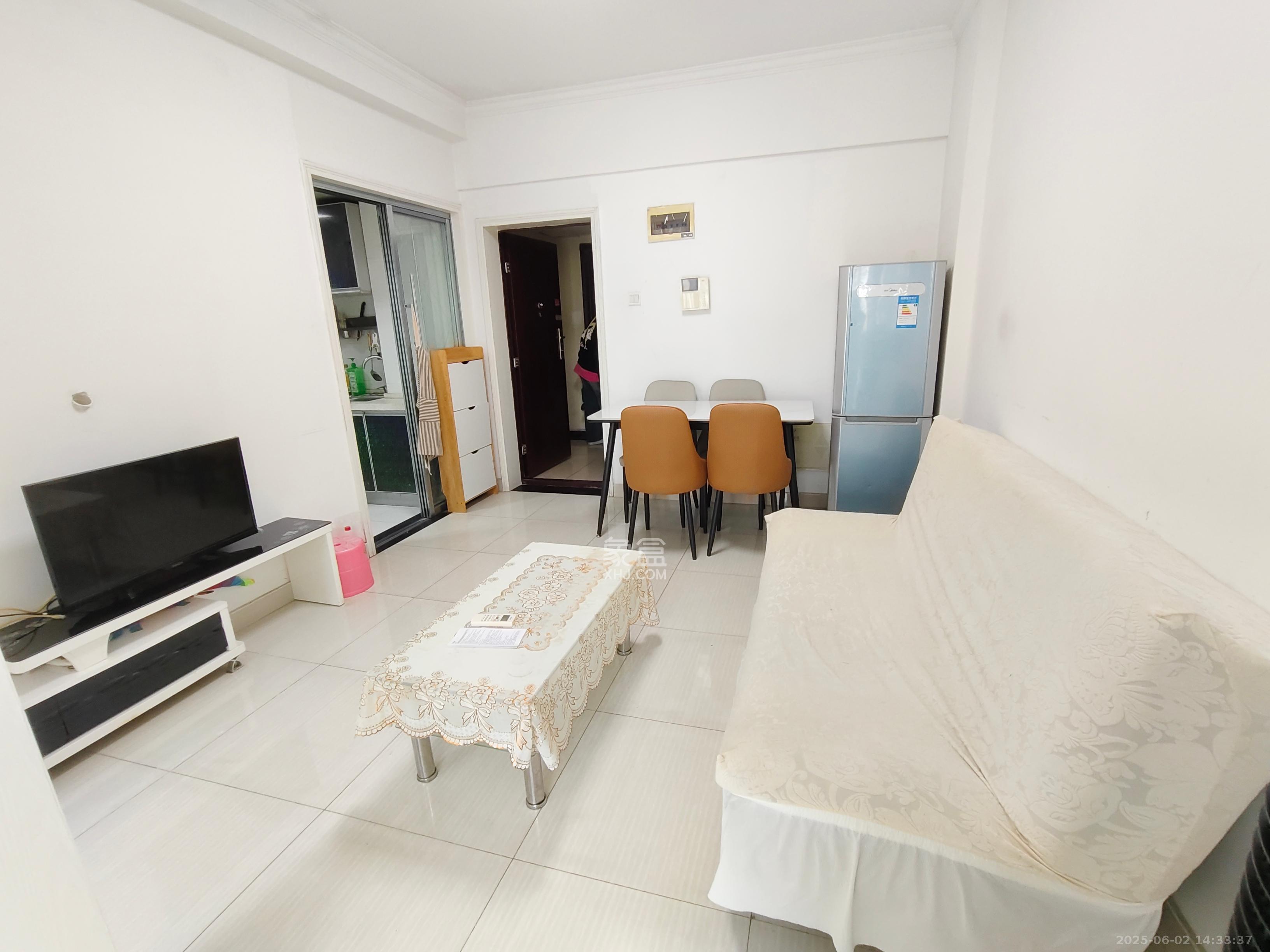 中建芙蓉工社 2室1厅1卫 1500.0元/月 中建芙蓉工社 2室1厅1卫 1500.0元/月室内图