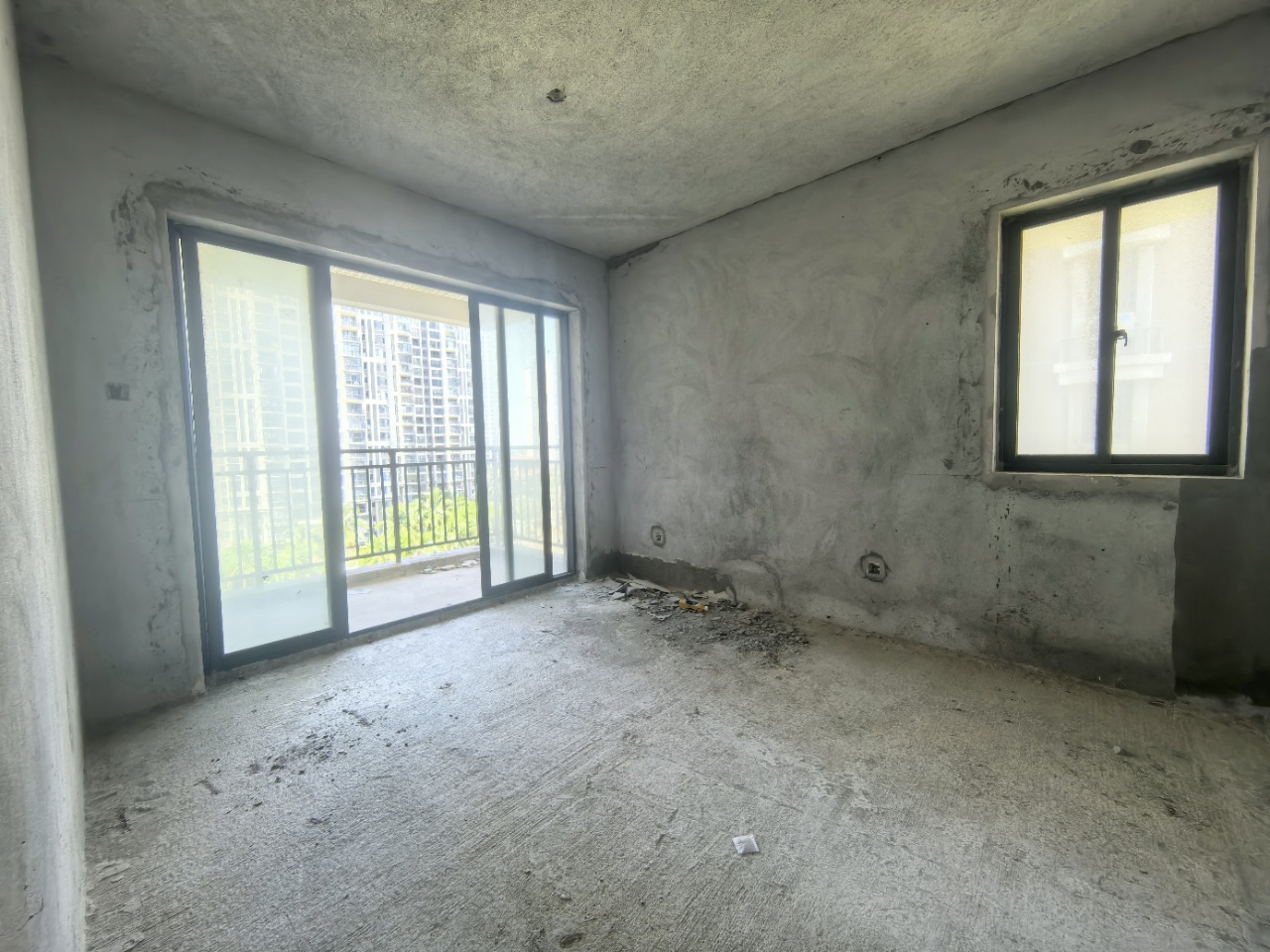 五源河公寓B区 3室2厅2卫 169.0万 五源河公寓B区 3室2厅2卫 169.0万室内图