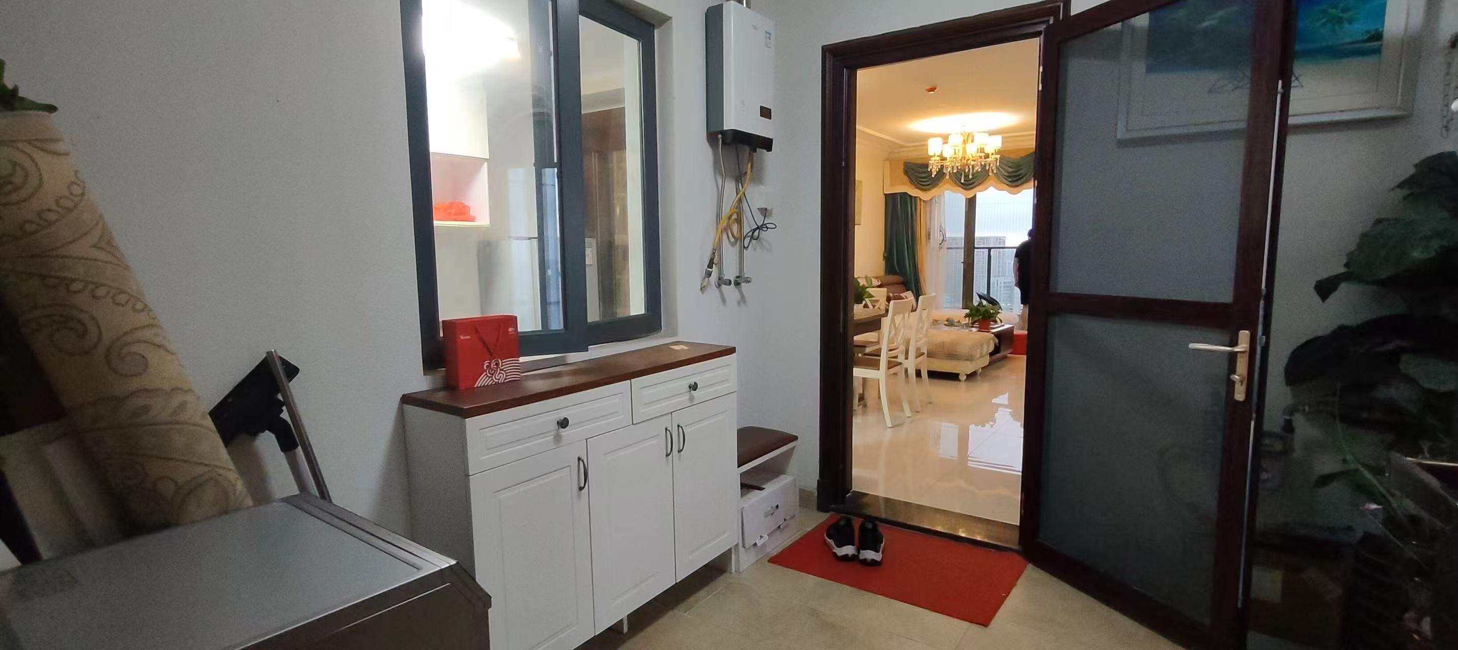 恒大外滩 3室2厅1卫 4000.0元/月 恒大外滩 3室2厅1卫 4000.0元/月室内图