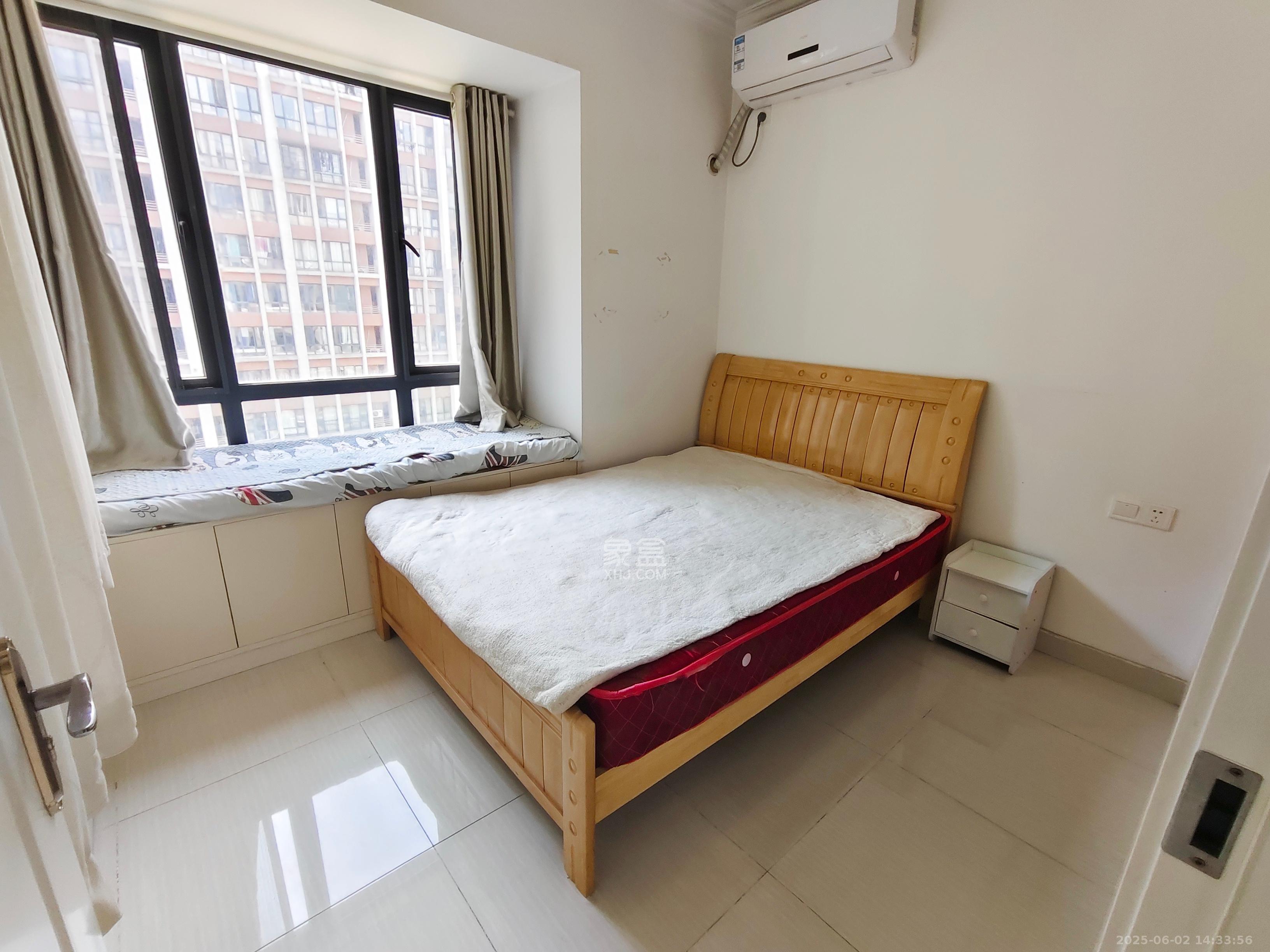 中建芙蓉工社  2室1厅1卫    1500.0元/月室内图