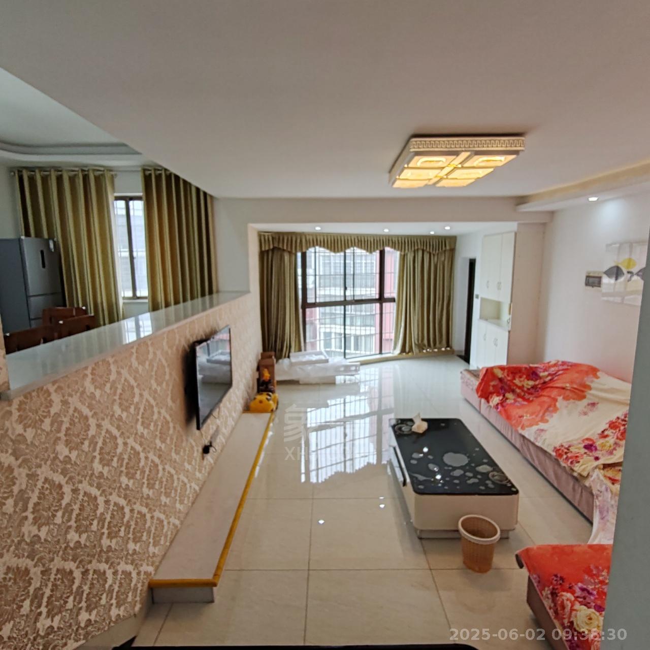 景秀名园 3室2厅2卫 1300.0元/月 景秀名园 3室2厅2卫 1300.0元/月室内图