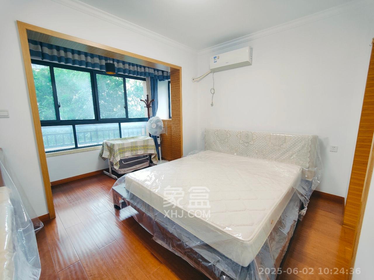 中建芙蓉嘉苑  3室2厅2卫   2600.00元/月室内图