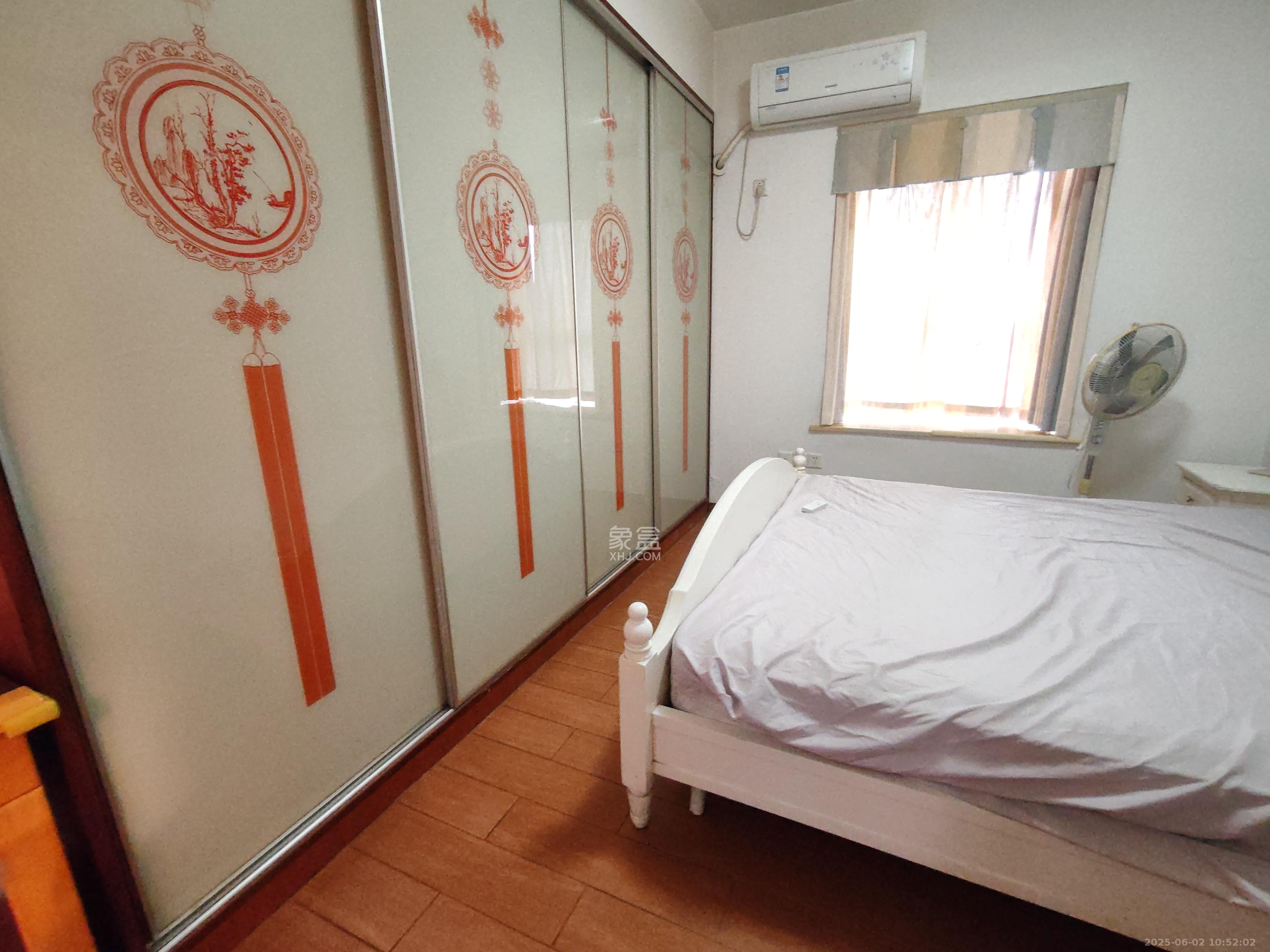 城市山水豪园（山水城市风景）  3室2厅2卫   2700.00元/月室内图