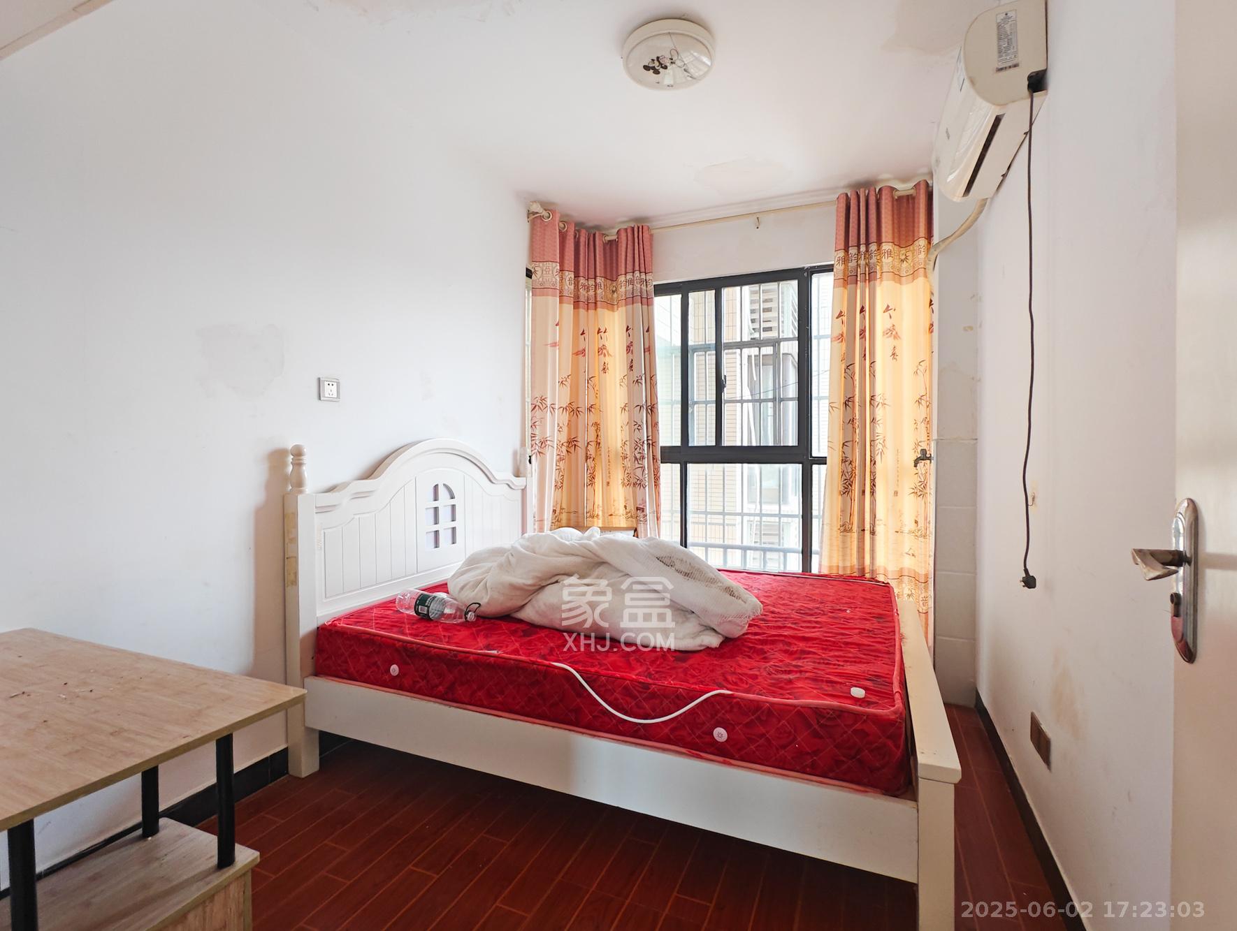 七里香榭 3室1厅1卫 68.0万 七里香榭 3室1厅1卫 68.0万卧室