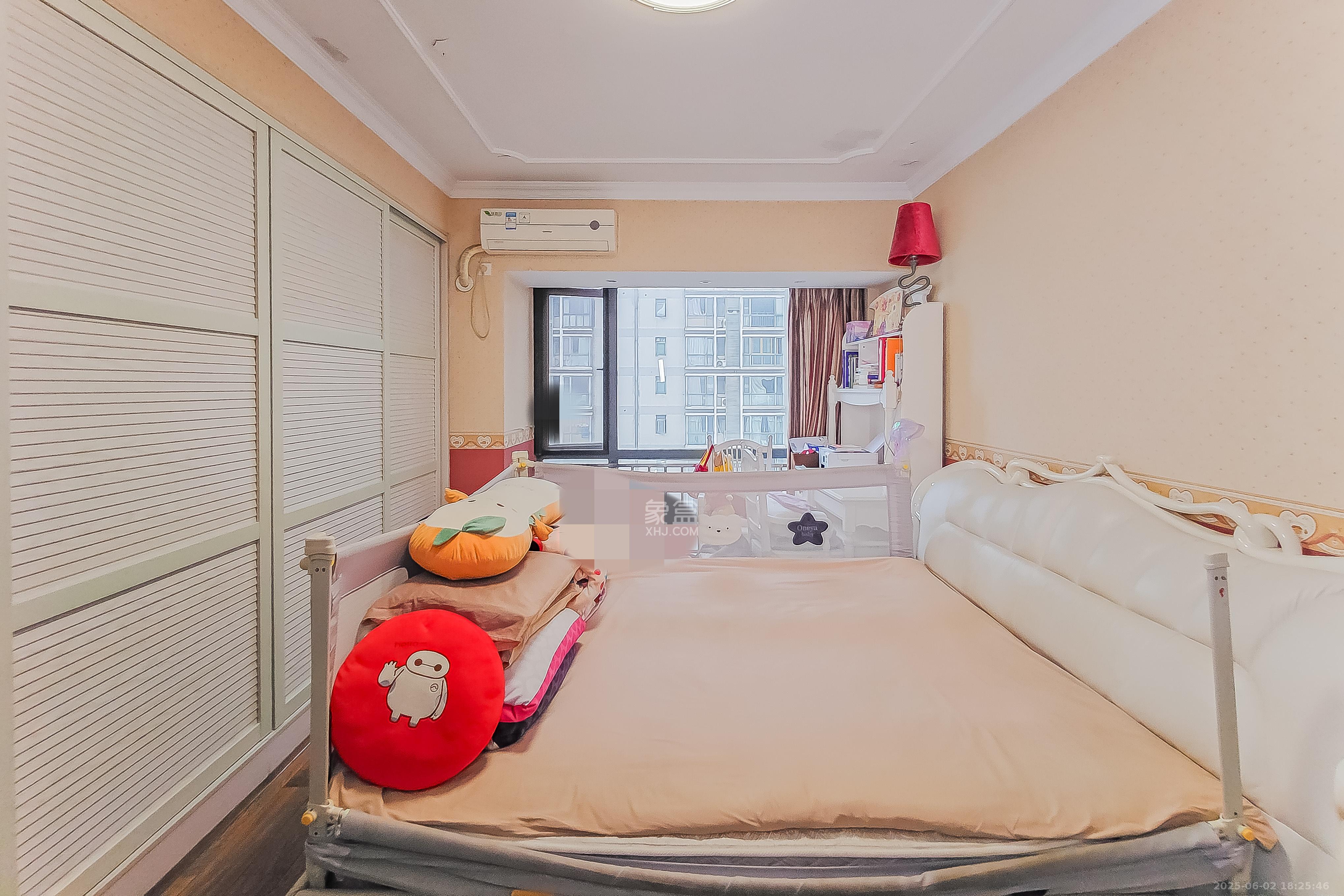 格蓝康都  3室2厅2卫    98.8万 格蓝康都  3室2厅2卫    98.8万卧室