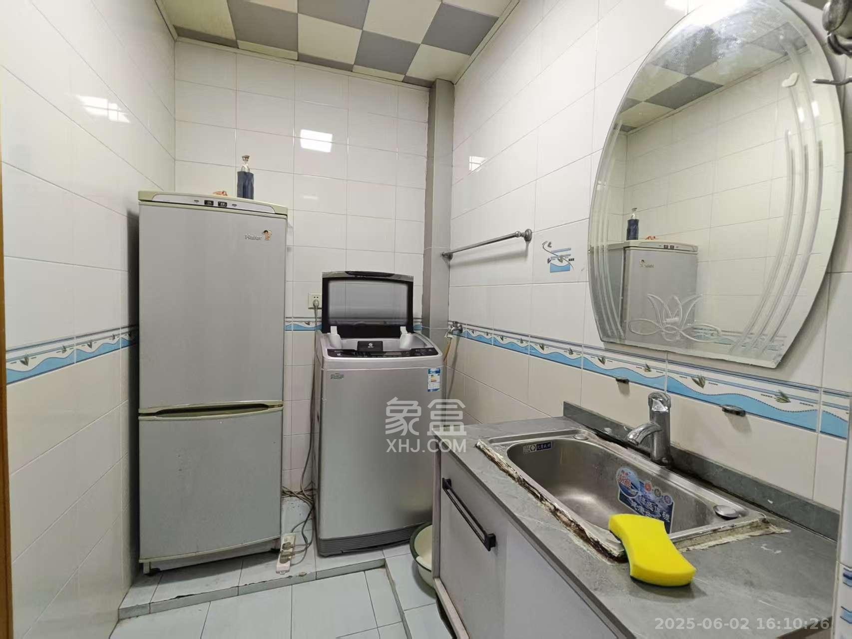 望兴家园 3室2厅2卫 2800.0元/月 望兴家园 3室2厅2卫 2800.0元/月室内图