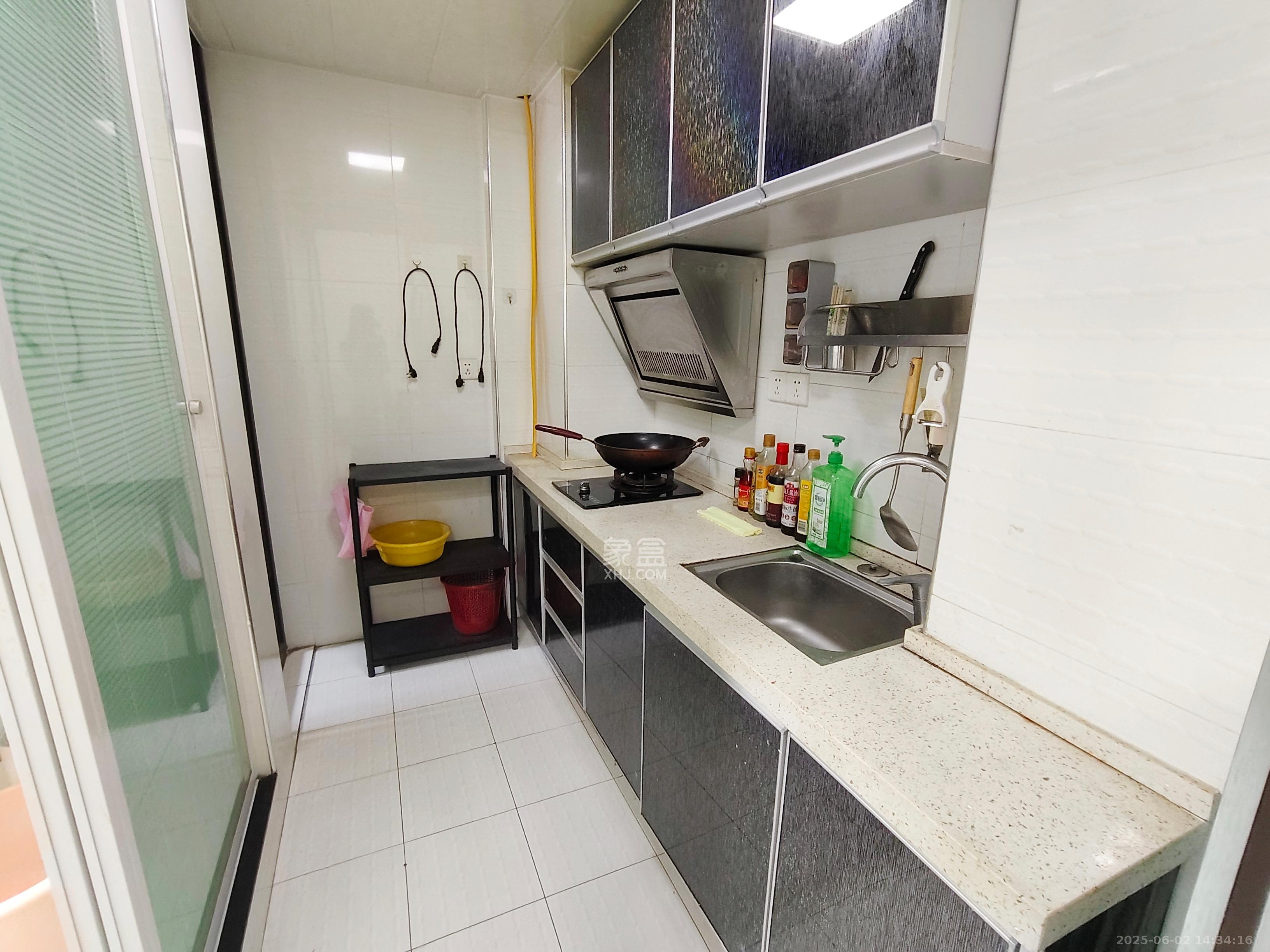 中建芙蓉工社  2室1厅1卫    1500.0元/月室内图