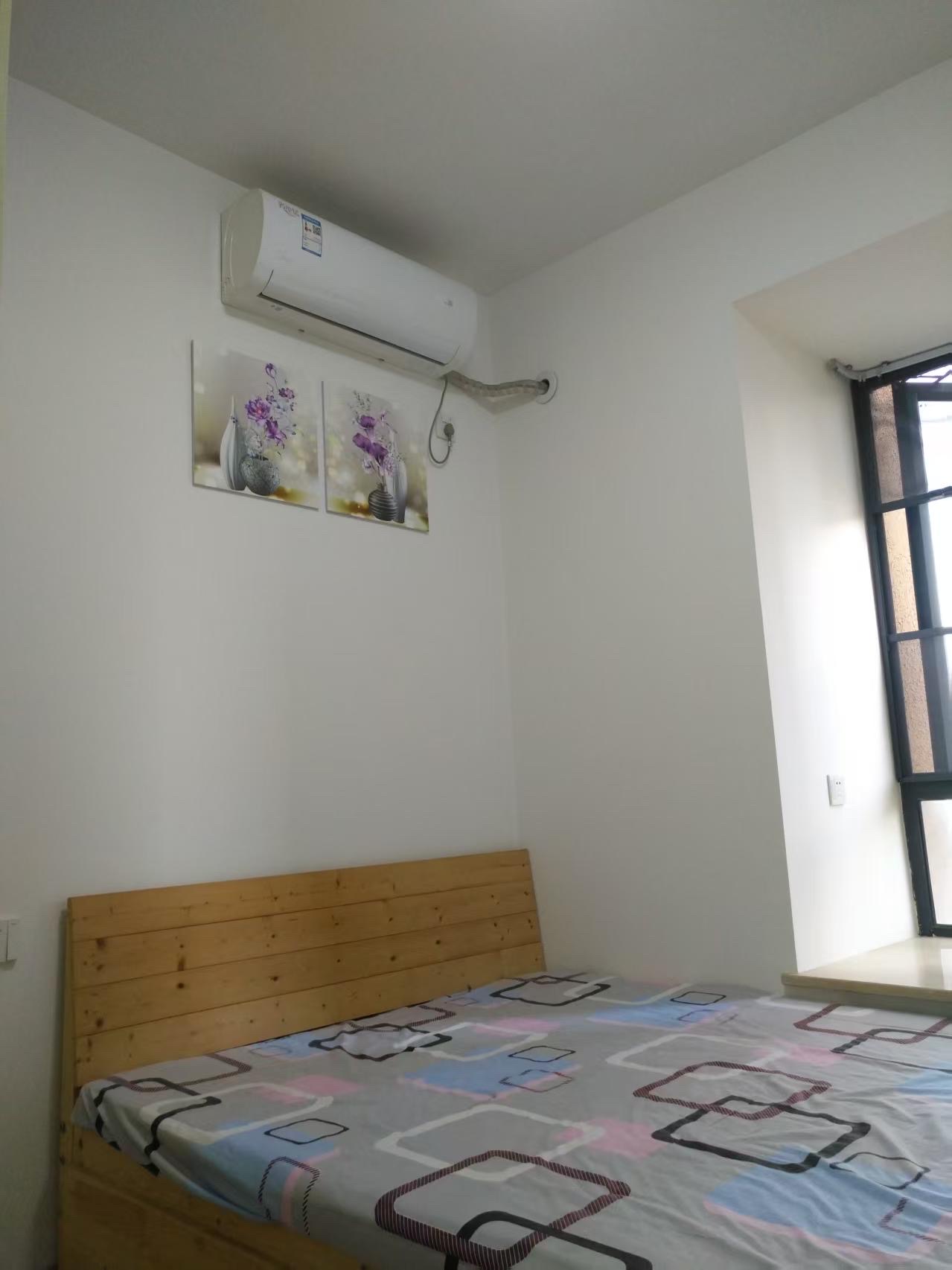 昌茂水木清华  3室2厅1卫    2800.0元/月 昌茂水木清华  3室2厅1卫    2800.0元/月室内图