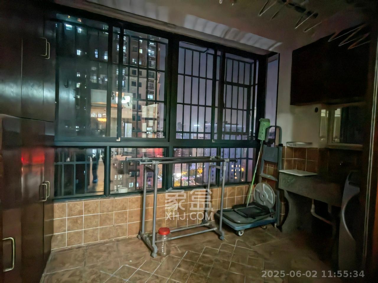 东玺门  2室1厅1卫   2600.00元/月室内图