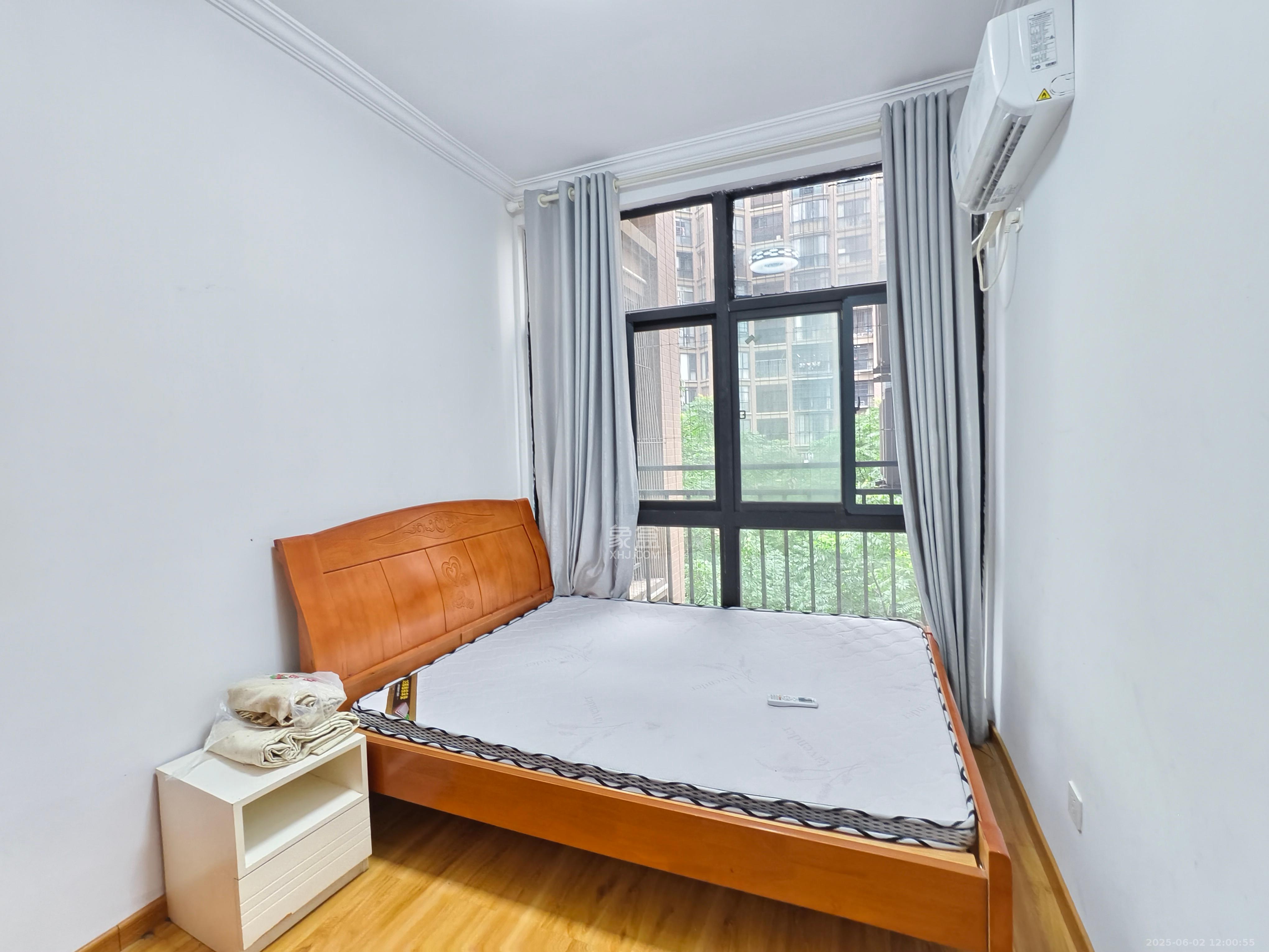 康桥长郡 4室2厅2卫 2400.0元/月 康桥长郡 4室2厅2卫 2400.0元/月室内图