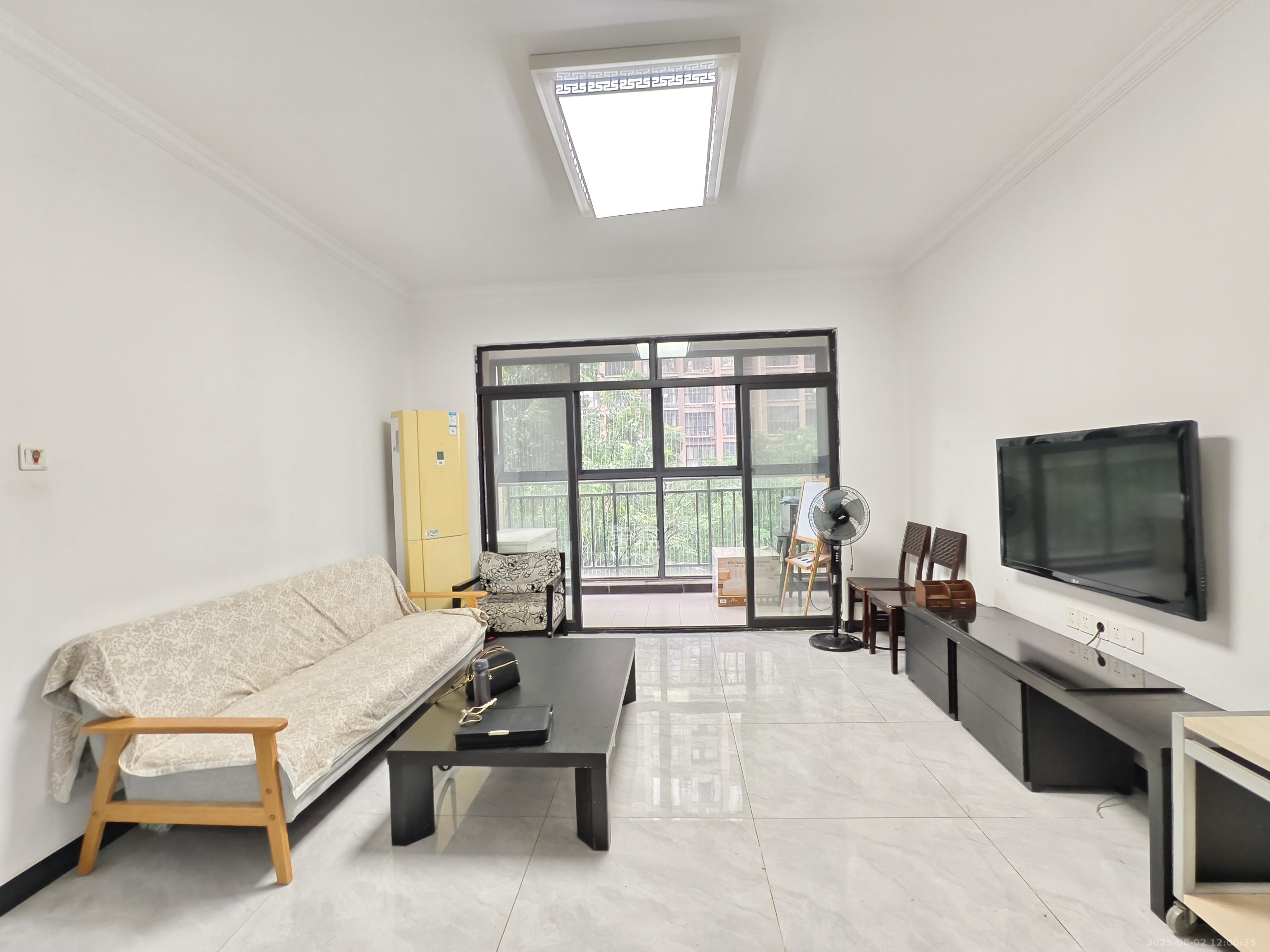 康桥长郡 4室2厅2卫 2400.0元/月 康桥长郡 4室2厅2卫 2400.0元/月室内图