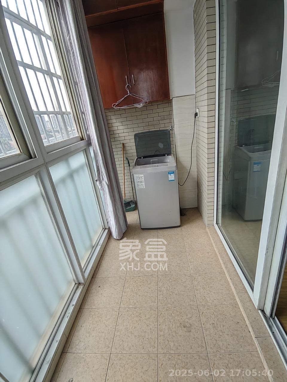 世景华庭  1室1厅1卫   1200.00元/月室内图