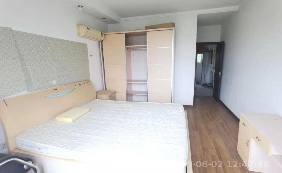 山水人家一二期 3室2厅1卫 1600.0元/月 山水人家一二期 3室2厅1卫 1600.0元/月室内图