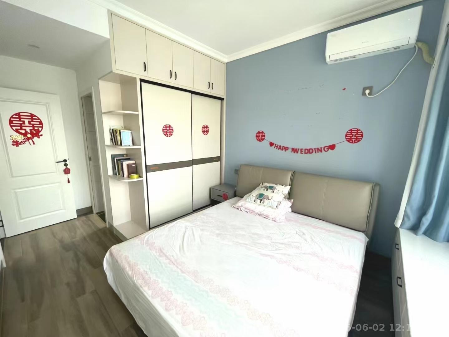 经世龙城 3室2厅2卫 2300.0元/月 经世龙城 3室2厅2卫 2300.0元/月室内图