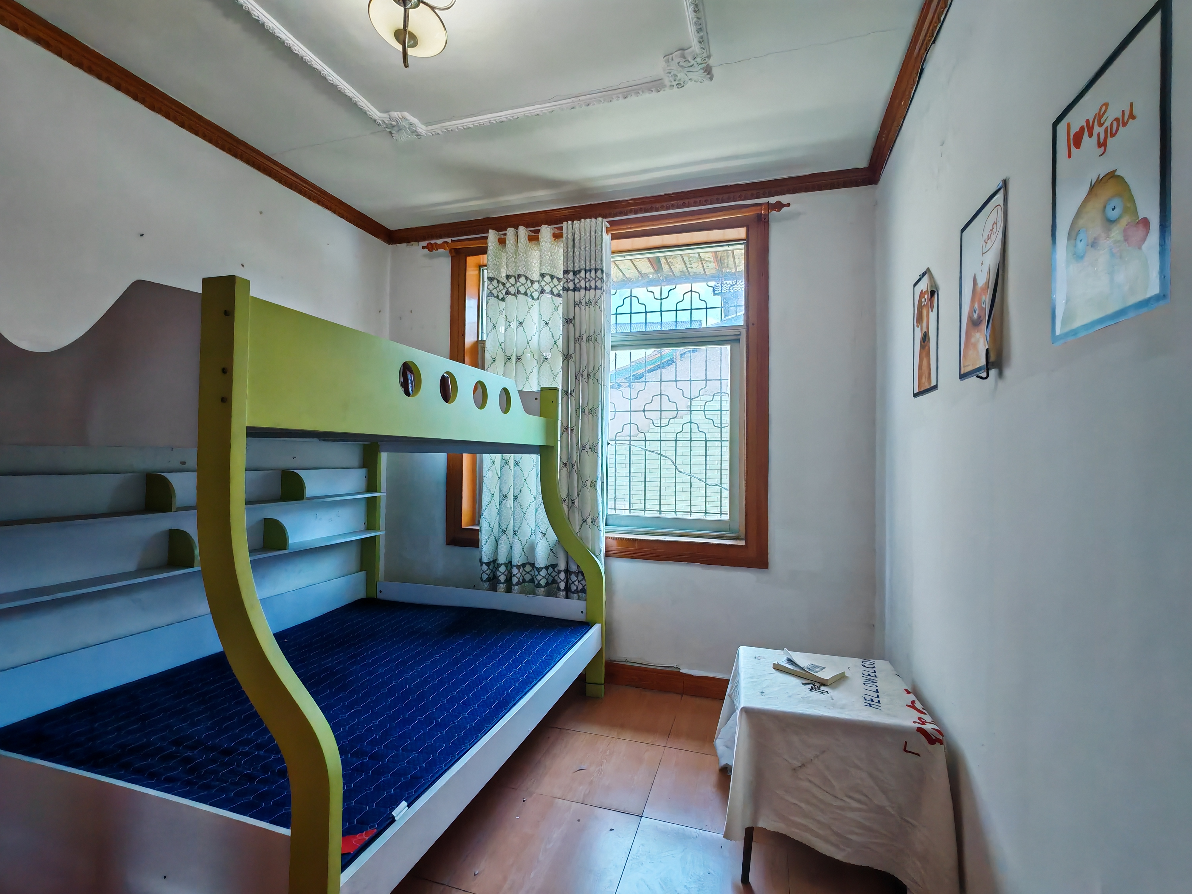 特殊教育学校宿舍  3室2厅1卫    900.0元/月 特殊教育学校宿舍  3室2厅1卫    900.0元/月室内图