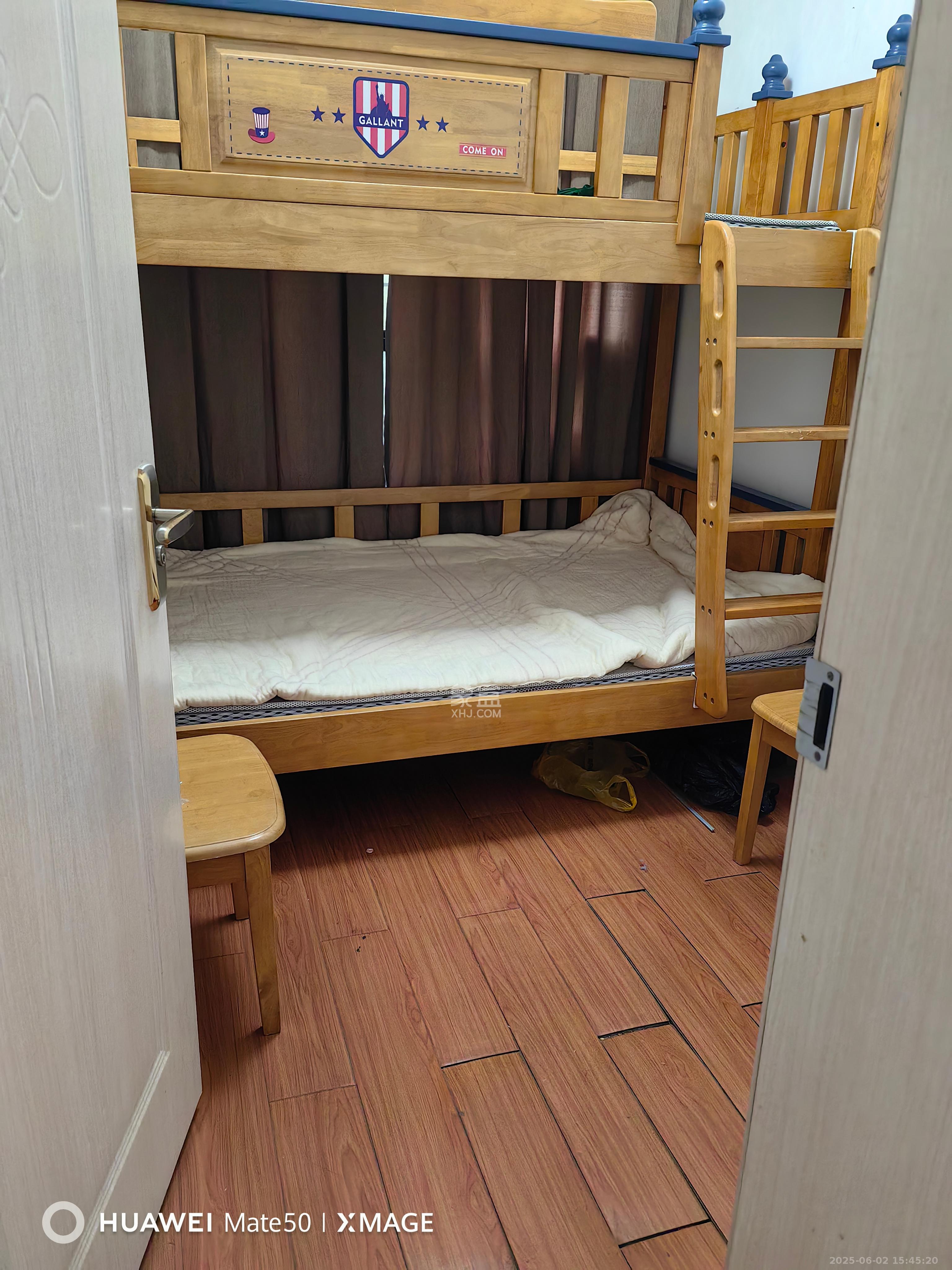 中海梅溪湖壹号  3室2厅1卫   2300.00元/月室内图