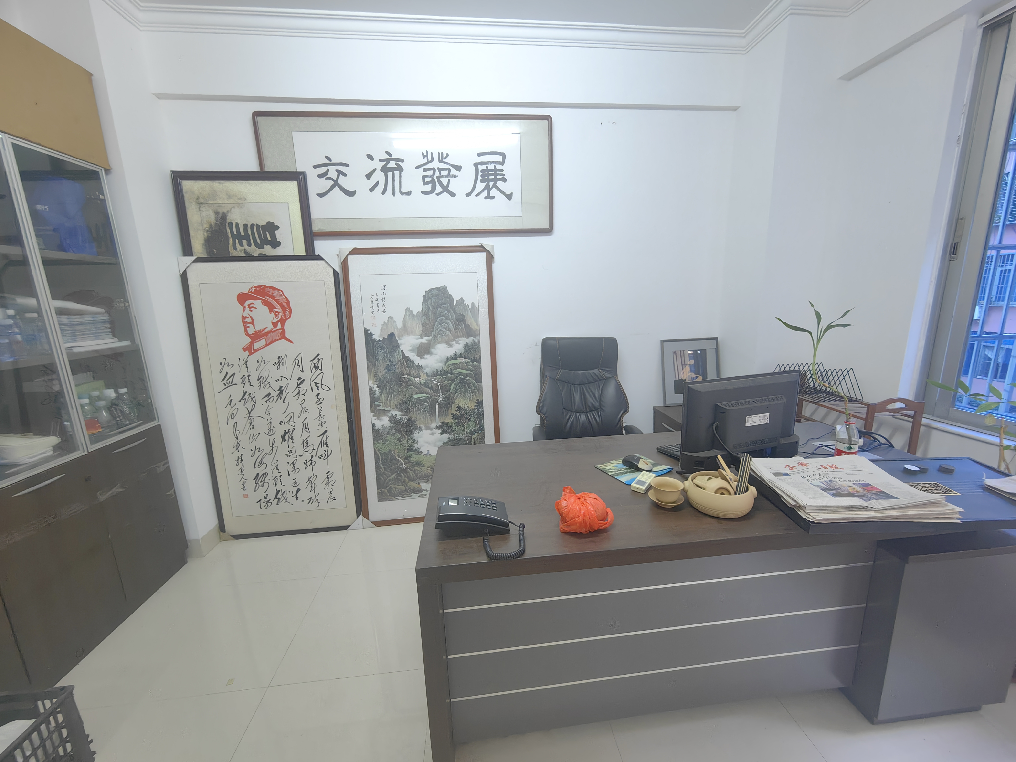 昌隆大厦 3室2厅1卫 3200.0元/月 昌隆大厦 3室2厅1卫 3200.0元/月室内图