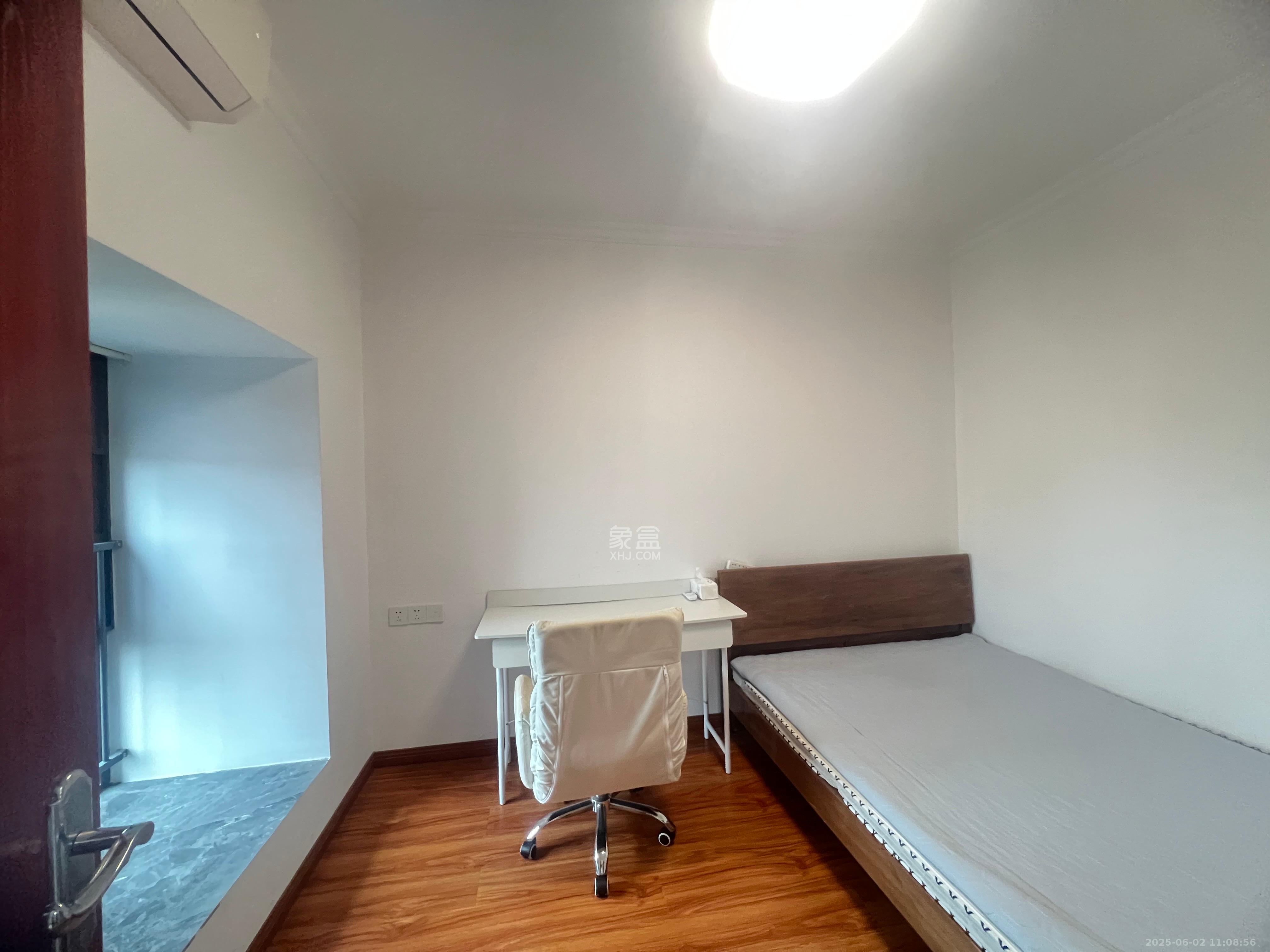 恒基凯旋门三期  2室2厅1卫   2200.00元/月室内图