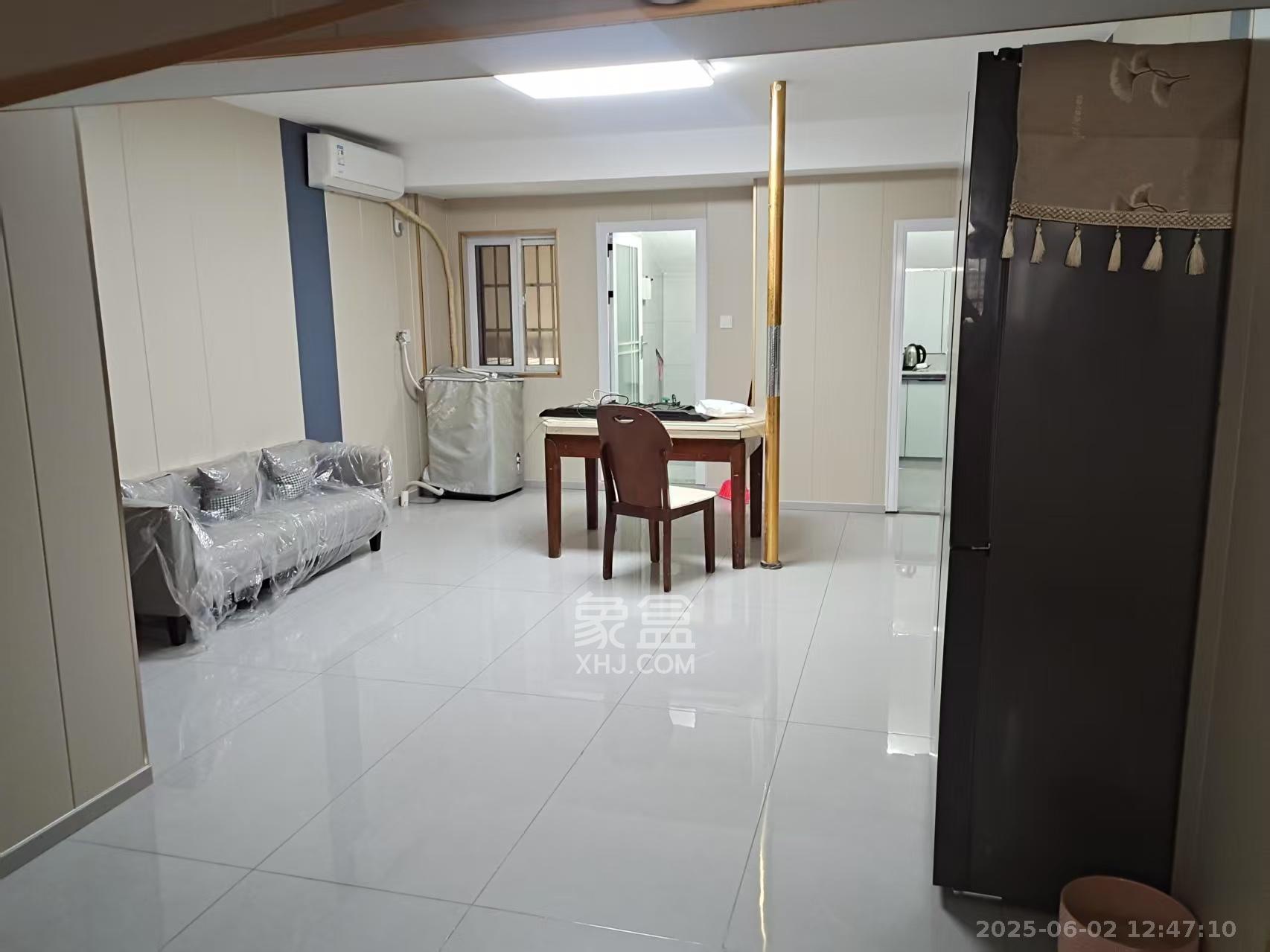 华银南苑 2室1厅1卫 2000.0元/月 华银南苑 2室1厅1卫 2000.0元/月室内图