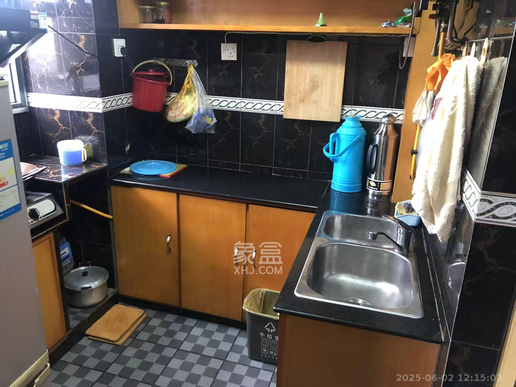 杨家塘  1室0厅0卫   1400.00元/月室内图