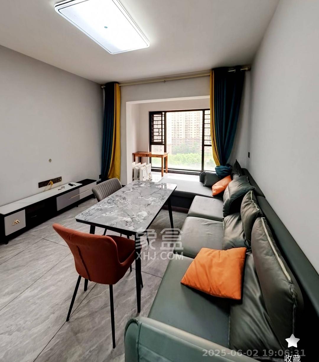 邦盛水岸御园  4室2厅2卫    2650.0元/月 邦盛水岸御园  4室2厅2卫    2650.0元/月室内图1