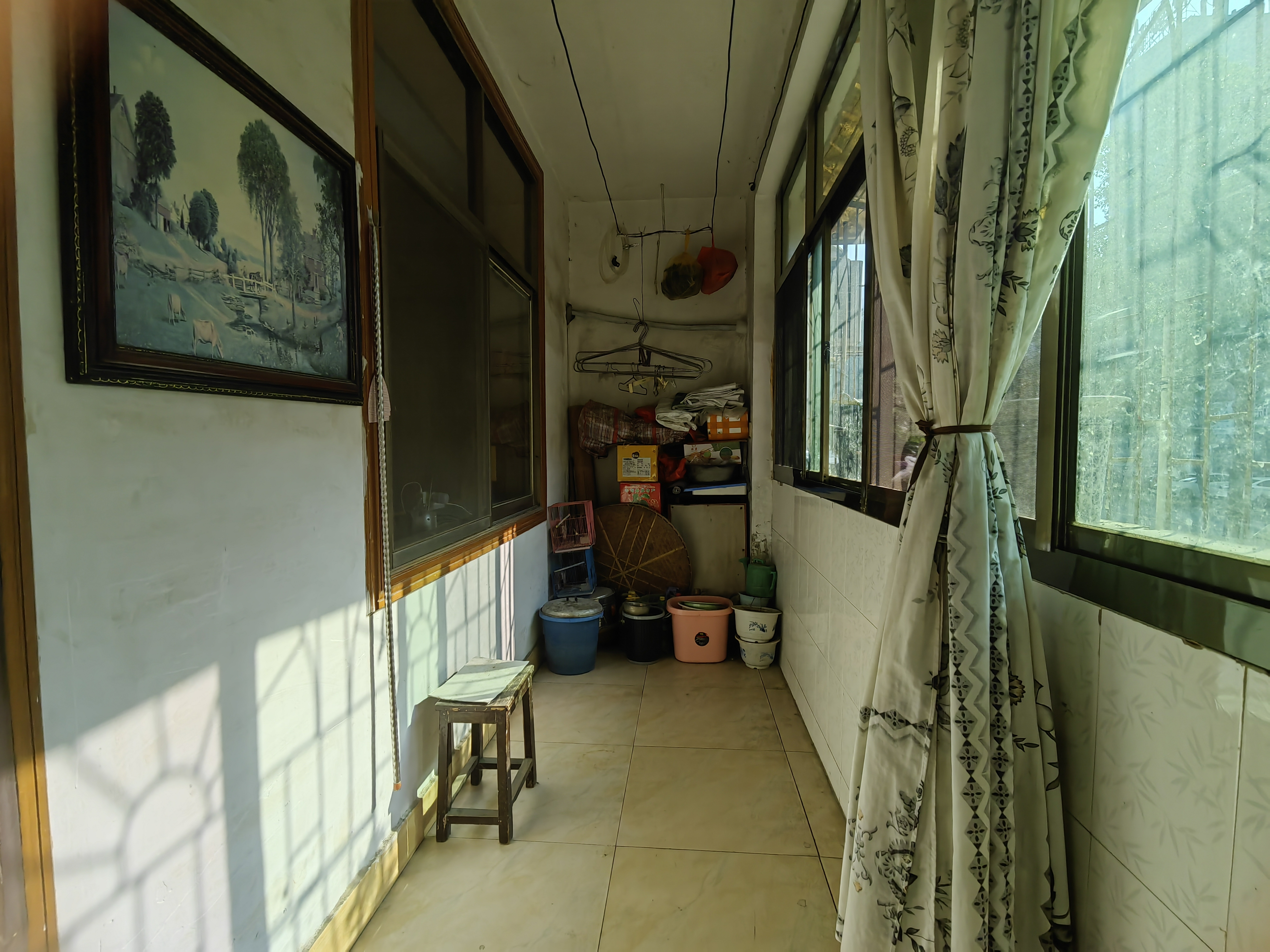 娄底技师学院家属院 3室2厅2卫 1000.0元/月 娄底技师学院家属院 3室2厅2卫 1000.0元/月室内图