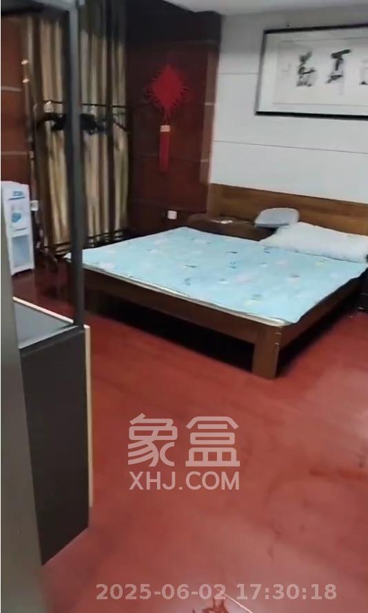晶都公馆  1室2厅1卫   1000.00元/月室内图