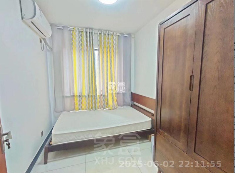 春藤小镇 3室2厅2卫 1800.0元/月 春藤小镇 3室2厅2卫 1800.0元/月室内图