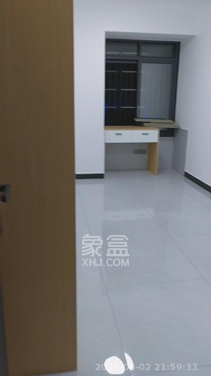 唐桂家园  1室1厅1卫   1500.00元/月