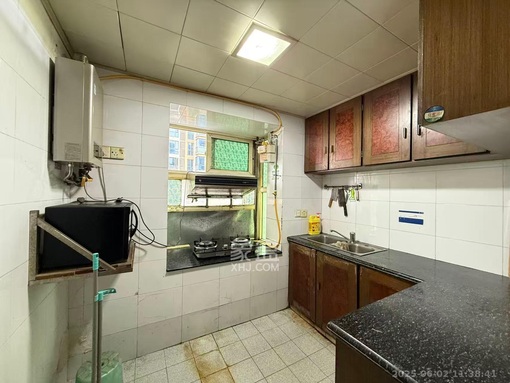 民基大厦 3室1厅1卫 2600.0元/月 民基大厦 3室1厅1卫 2600.0元/月室内图