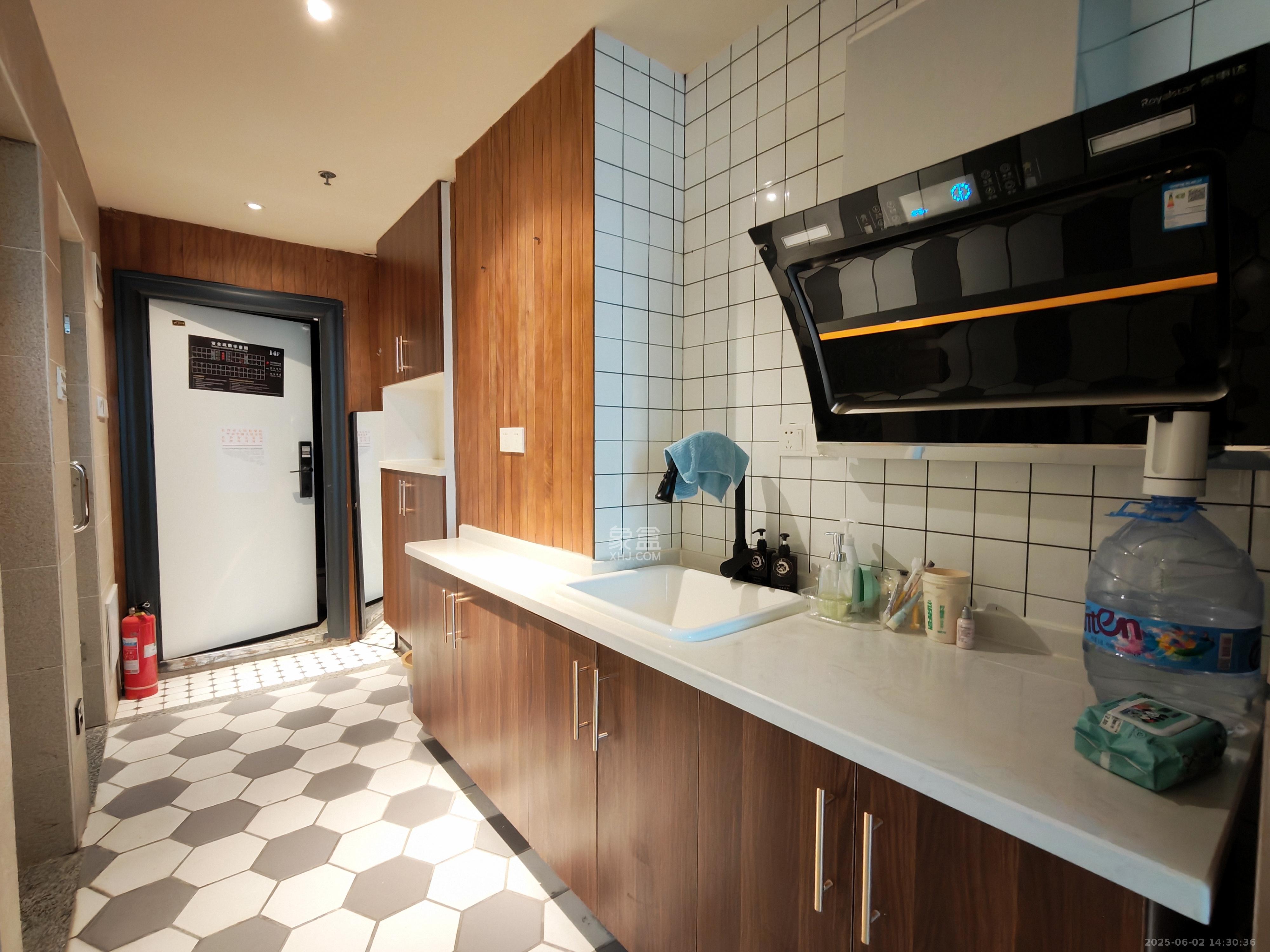 宇成朝阳广场 1室1厅1卫 2000.0元/月 宇成朝阳广场 1室1厅1卫 2000.0元/月室内图