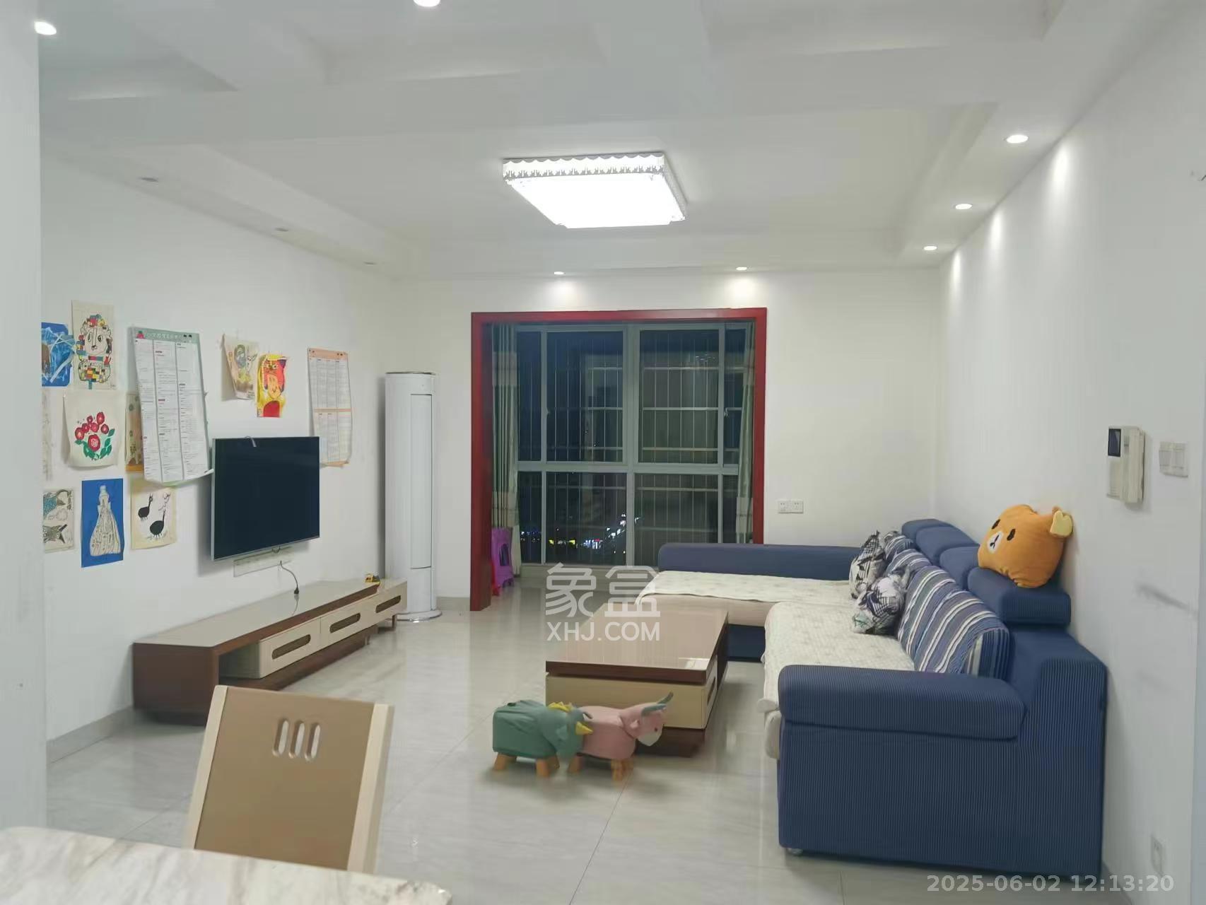 新蕾品阁居 4室2厅2卫 1900.0元/月 新蕾品阁居 4室2厅2卫 1900.0元/月室内图