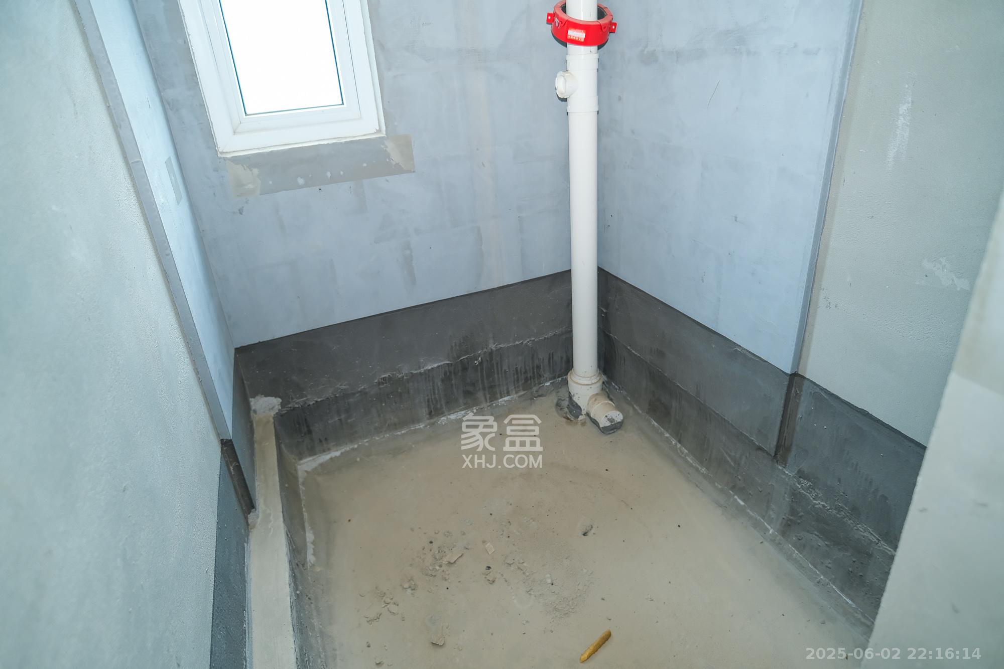 荣盛花语城 4室2厅2卫 95.0万 荣盛花语城 4室2厅2卫 95.0万卫生间