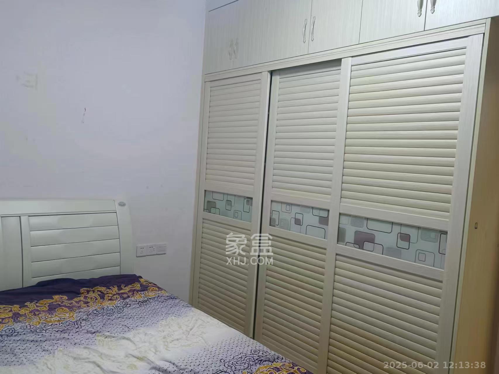 新蕾品阁居 4室2厅2卫 1900.0元/月 新蕾品阁居 4室2厅2卫 1900.0元/月室内图