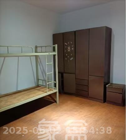 红旗商贸城  3室2厅1卫   1200.00元/月室内图