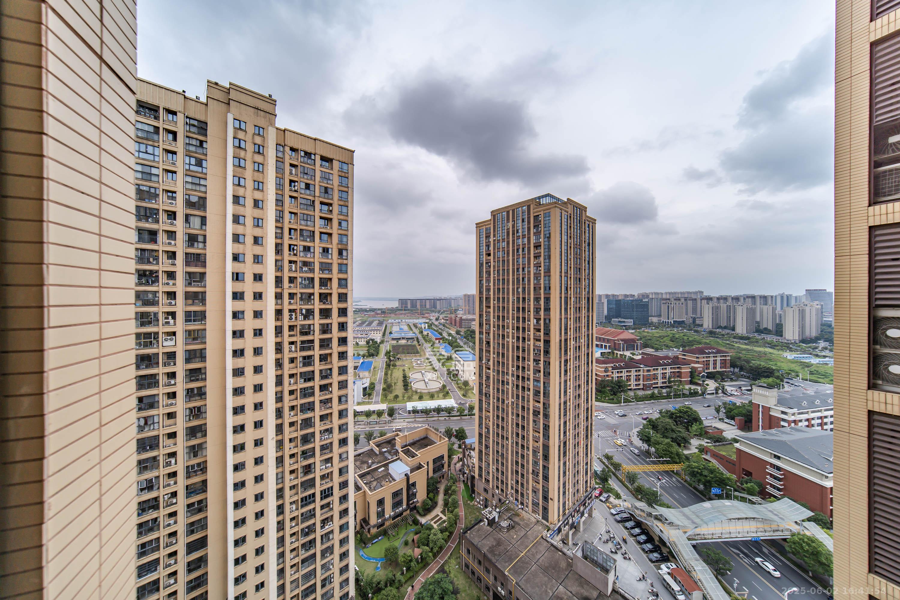 湘熙水郡（观澜海赋家园）  3室1厅1卫   96.00万其他